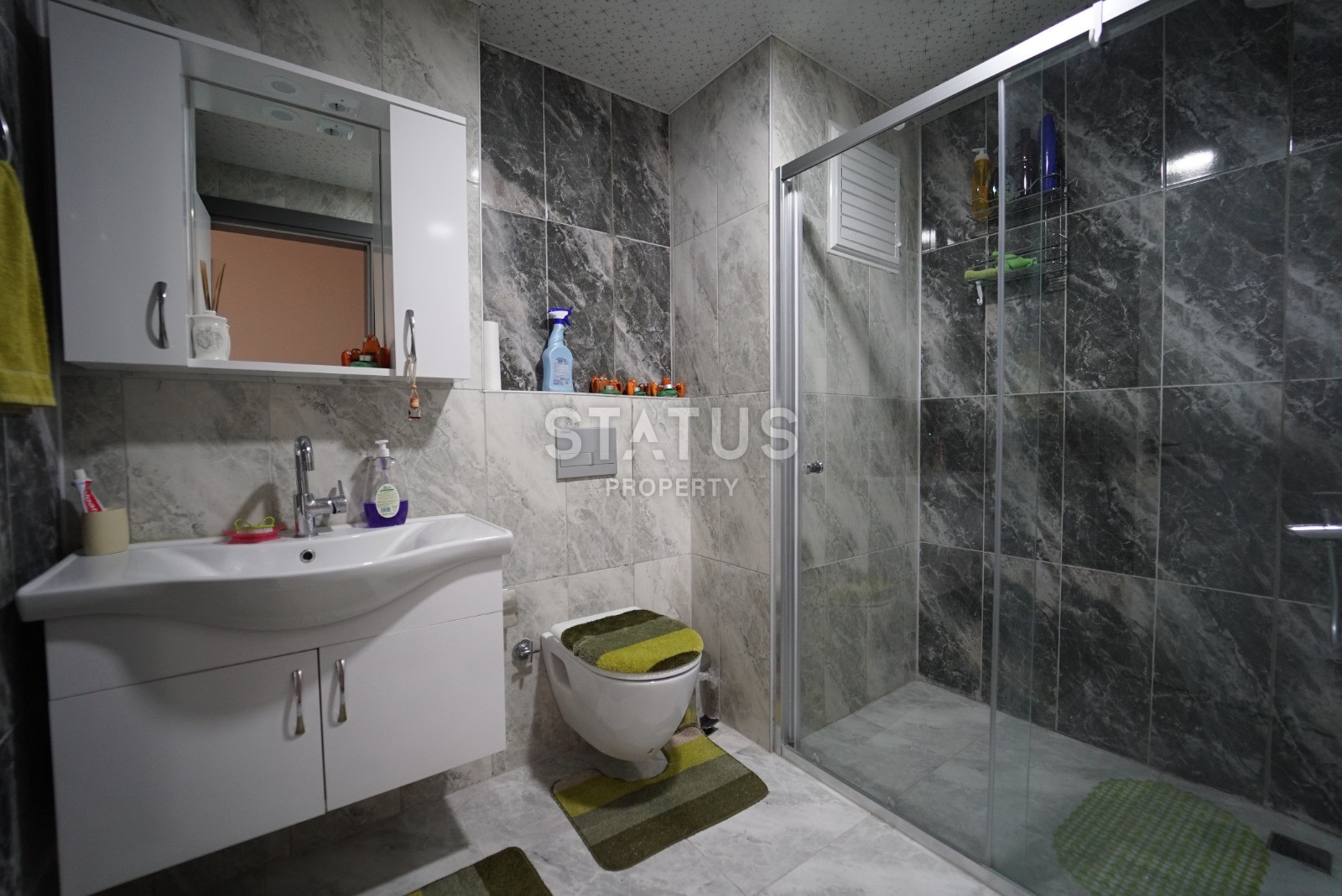 Spacious four-room apartment with furniture and appliances in the open area OBA. 160m2 фото 42