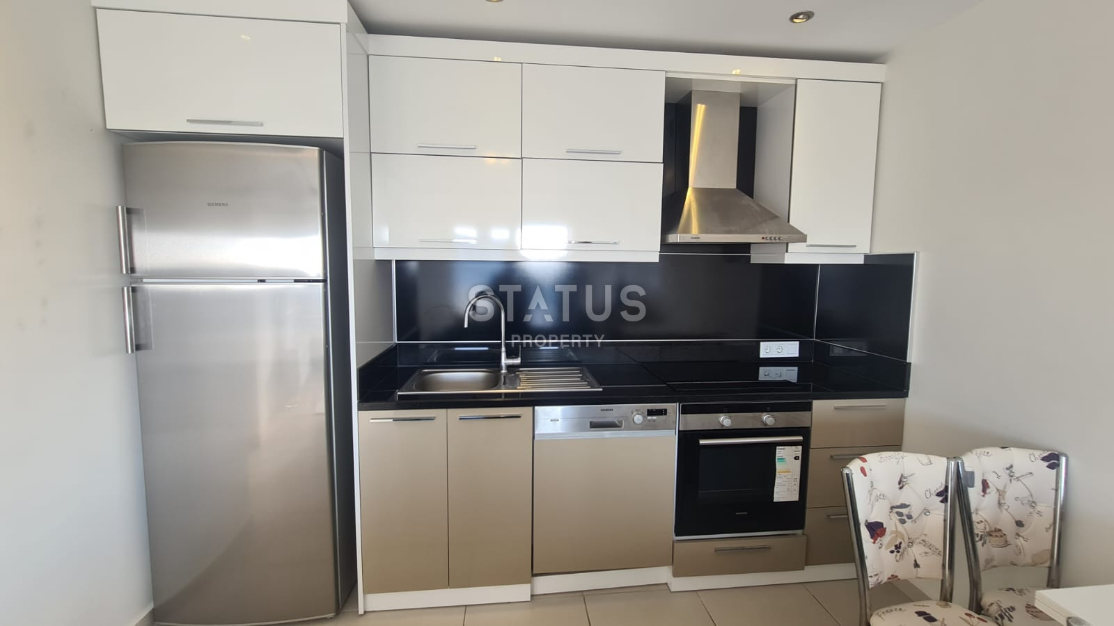 Двухкомнатная меблированная квартира в комплексе от ведущего застройщика в Махмутларе. 70м2 фото 6