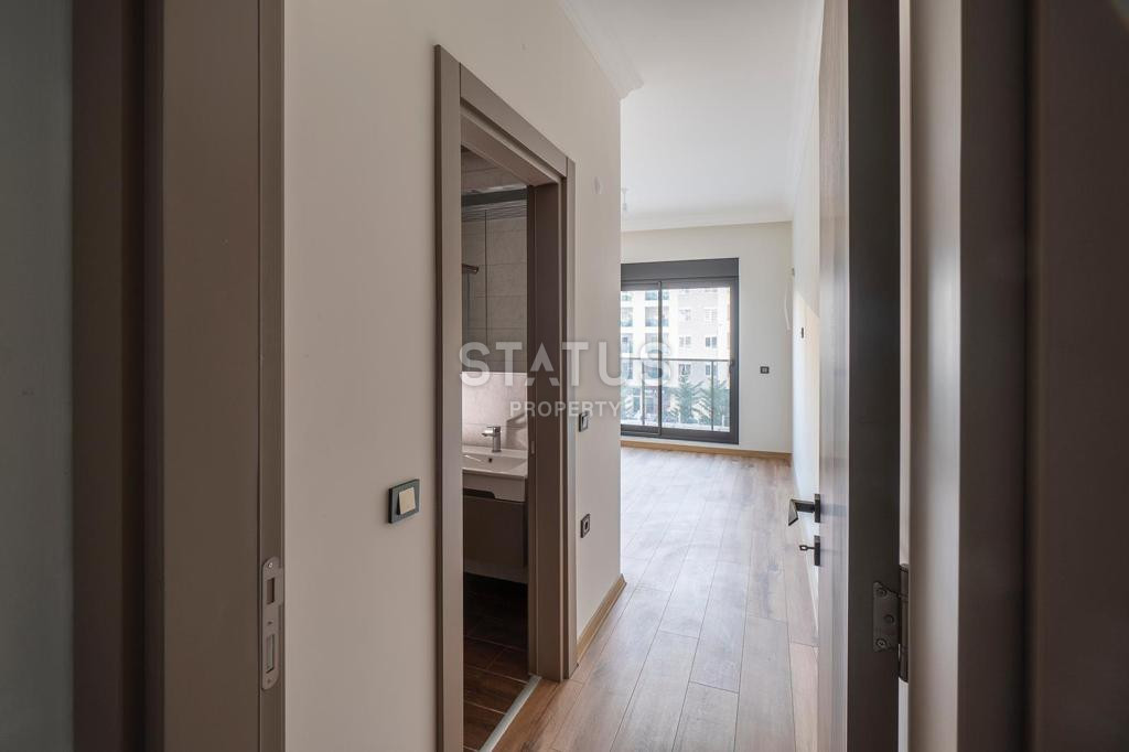 Three-room new apartment in a complex with hotel infrastructure from a leading developer. 95m2 фото 6