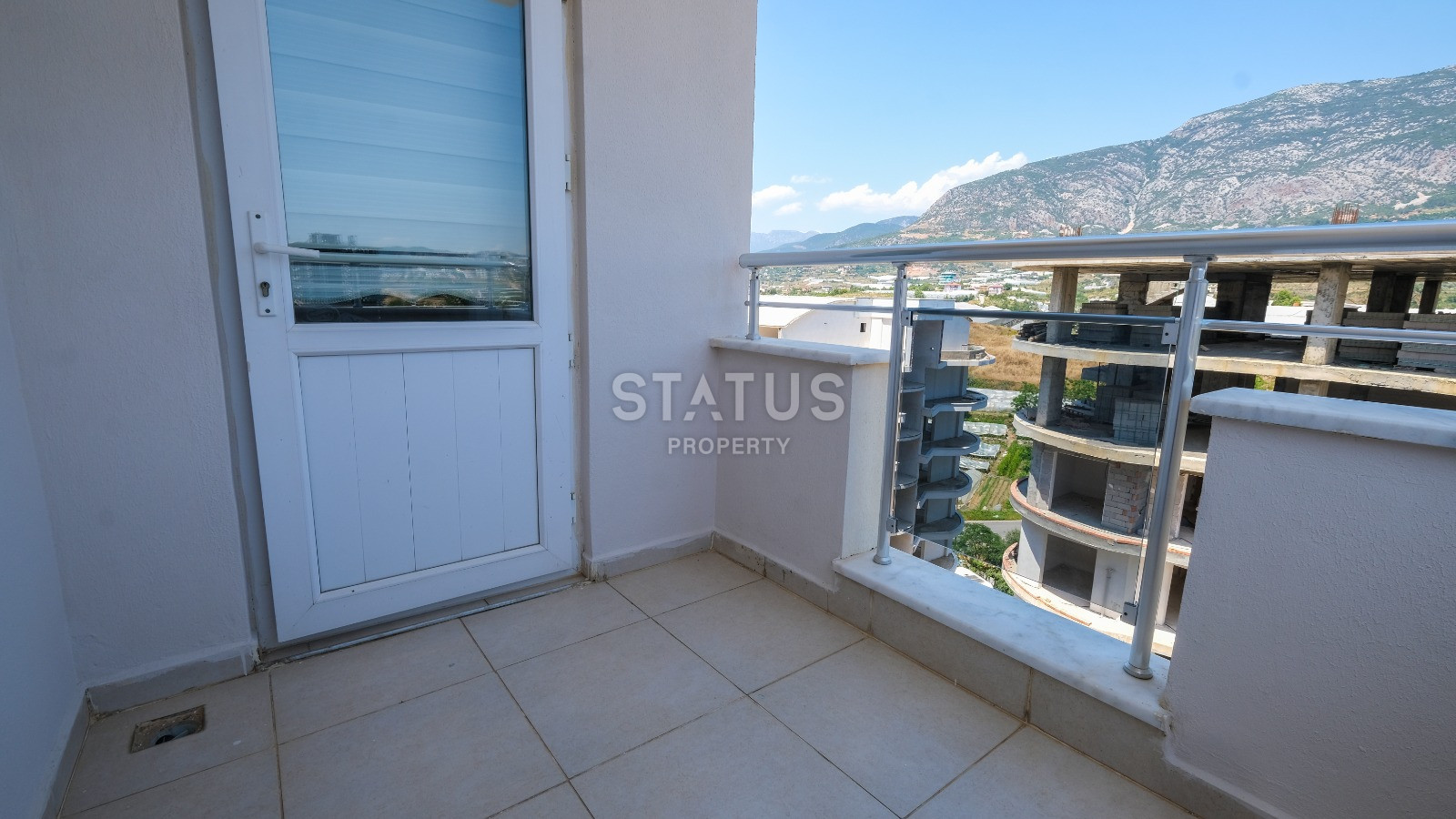Spacious furnished apartment 2+1 in a complex with infrastructure near the sea in Mahmutlar. 125m2 фото 20
