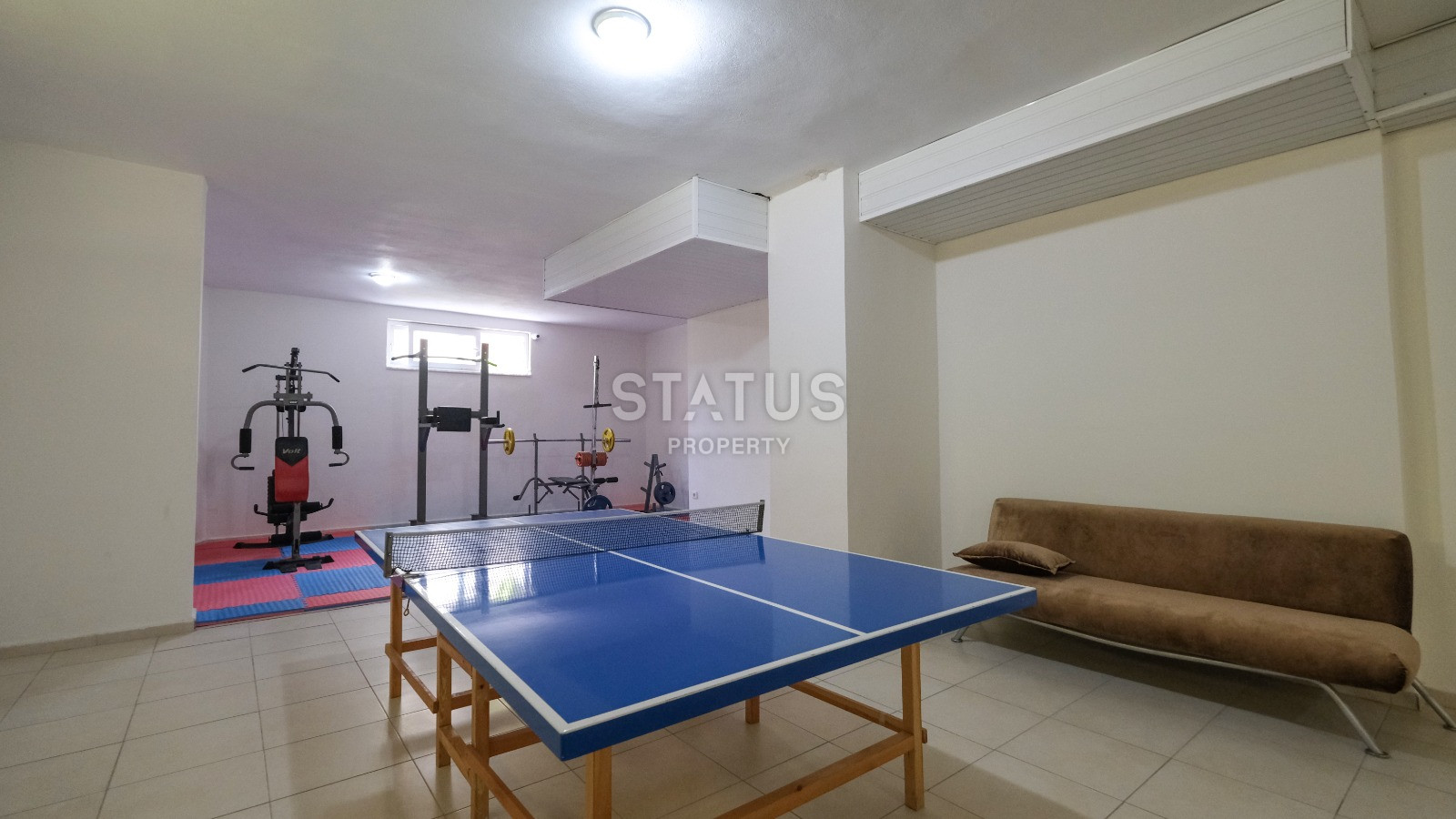 Spacious furnished apartment 2+1 in a complex with infrastructure near the sea in Mahmutlar. 125m2 фото 24