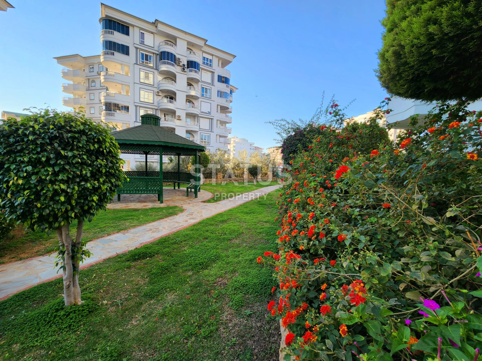 Stylishly furnished three-room apartment in Tosmur, 115 m2 фото 34