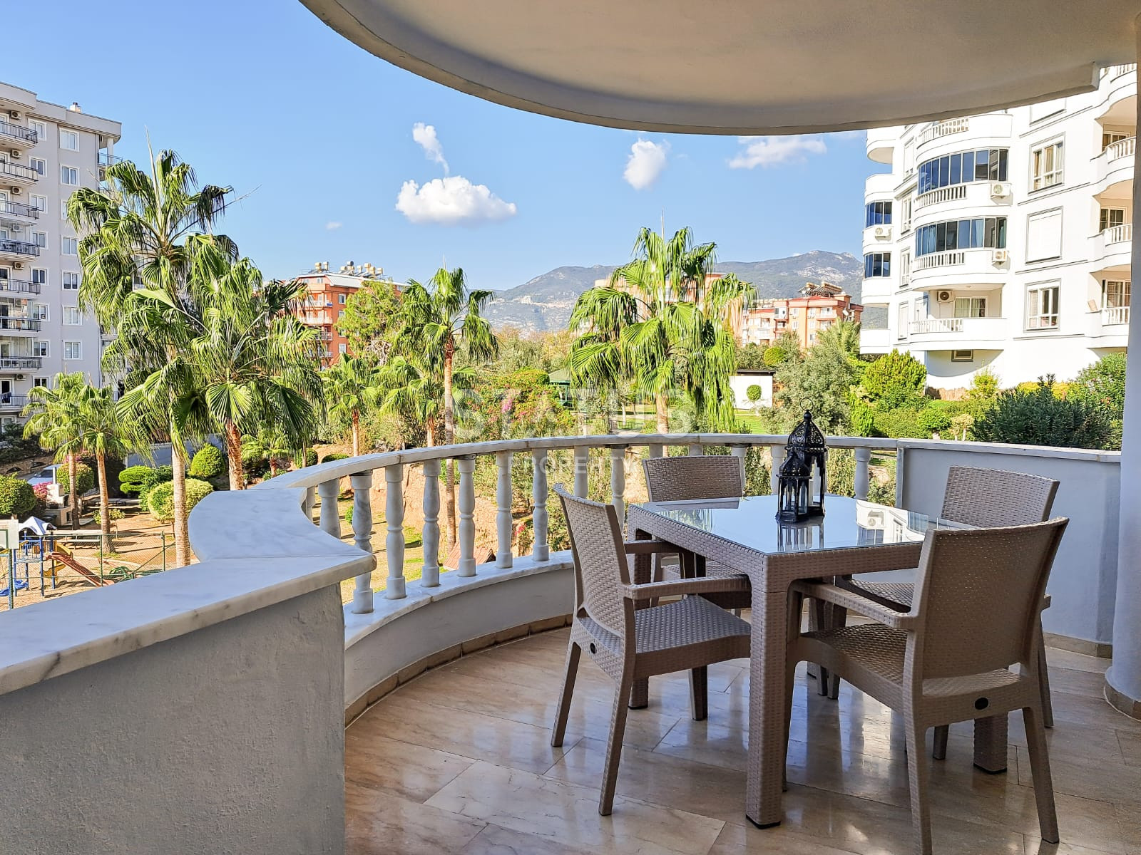 Stylishly furnished three-room apartment in Tosmur, 115 m2 фото 35