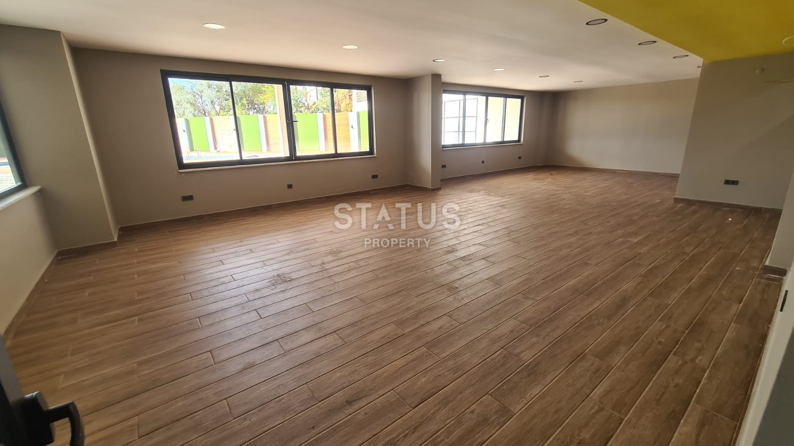 Трёхкомнатная квартира в новом комплексе в ОБА. 115м2  - 140м2 фото 2