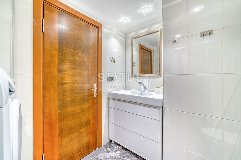 Two-room furnished apartment 50m from the sea. 55m2 фото 12