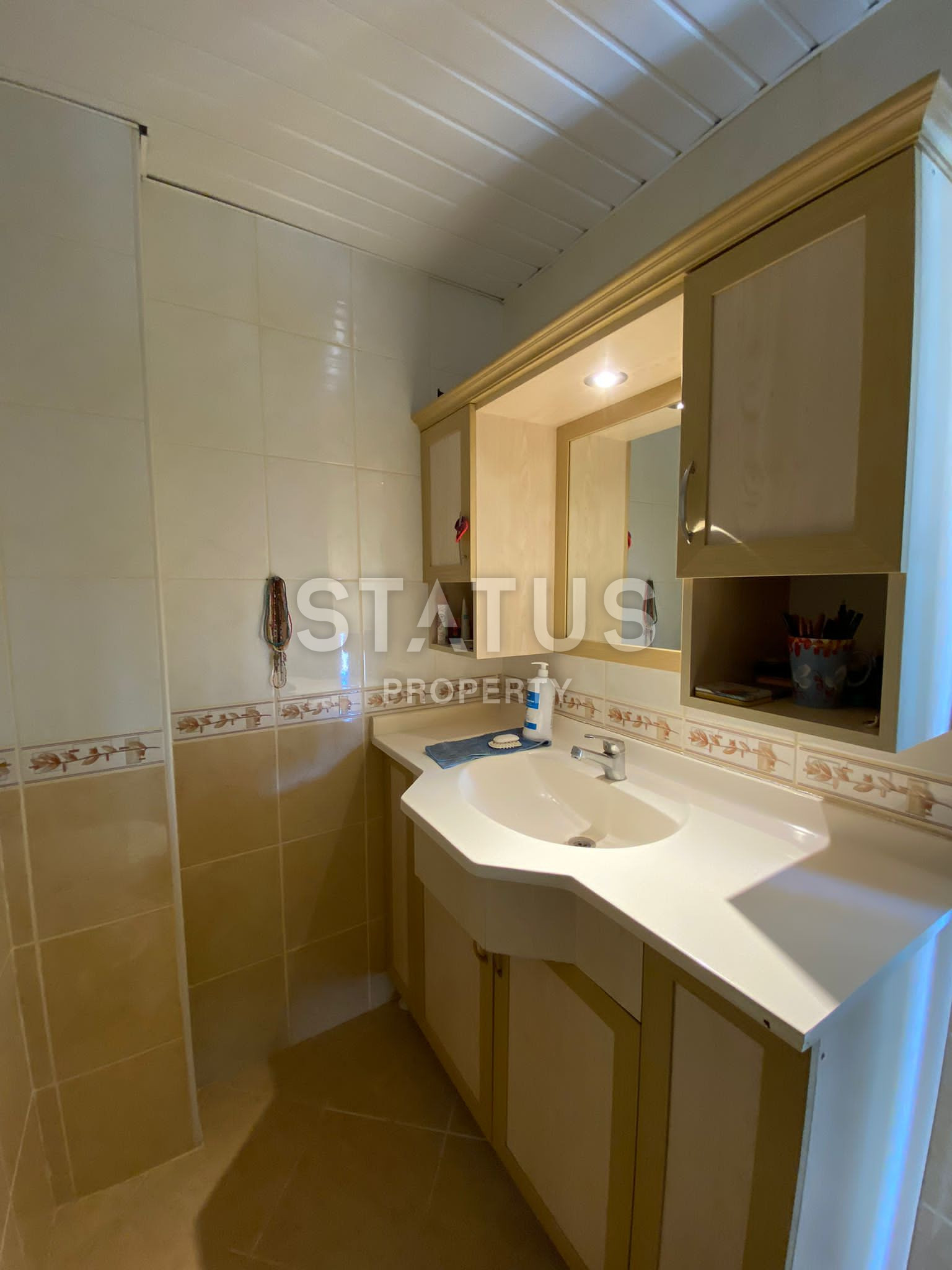 Cozy furnished apartment 2+1 in the European district of Oba, 115 m2. фото 9