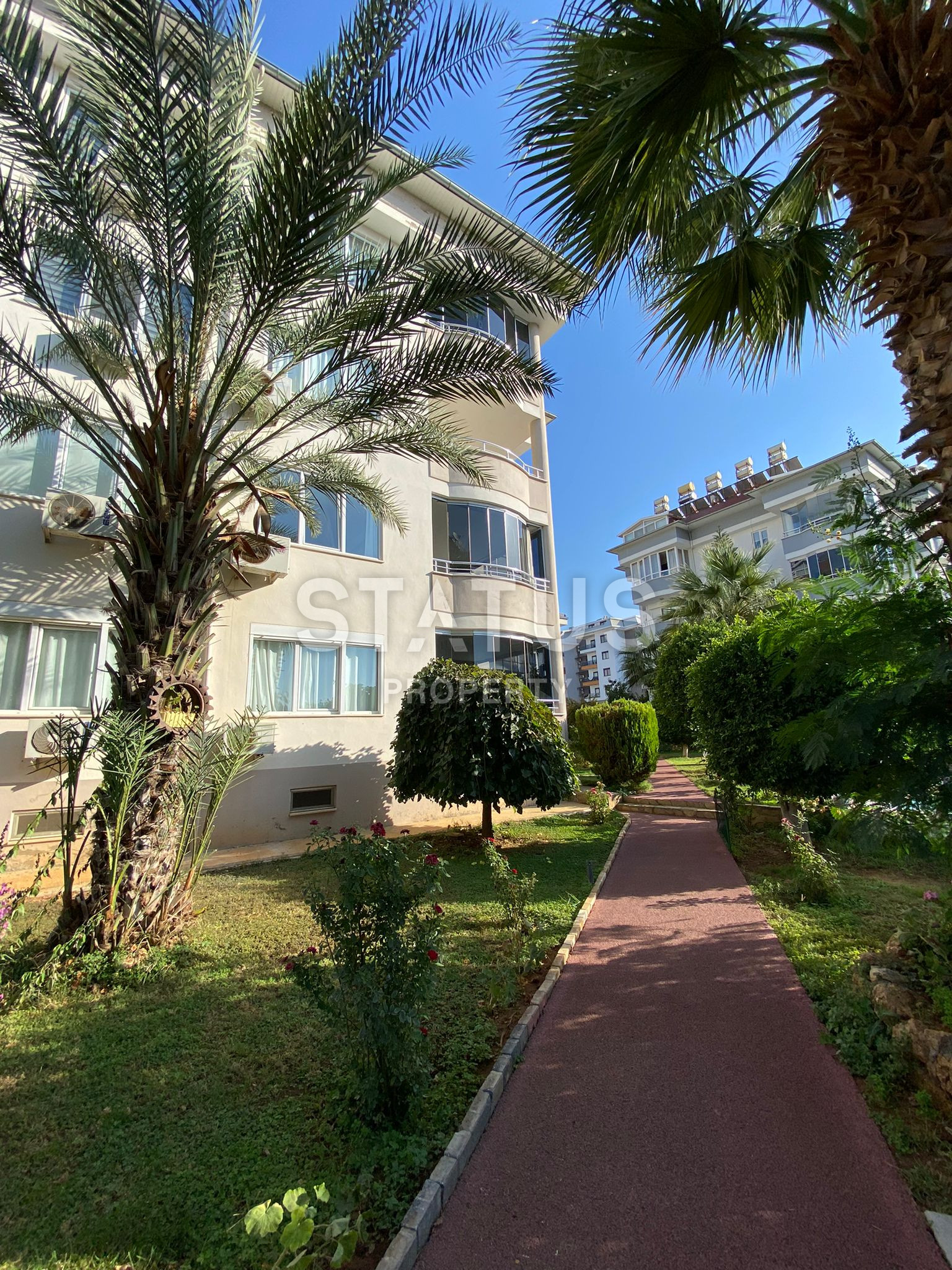 Cozy furnished apartment 2+1 in the European district of Oba, 115 m2. фото 25