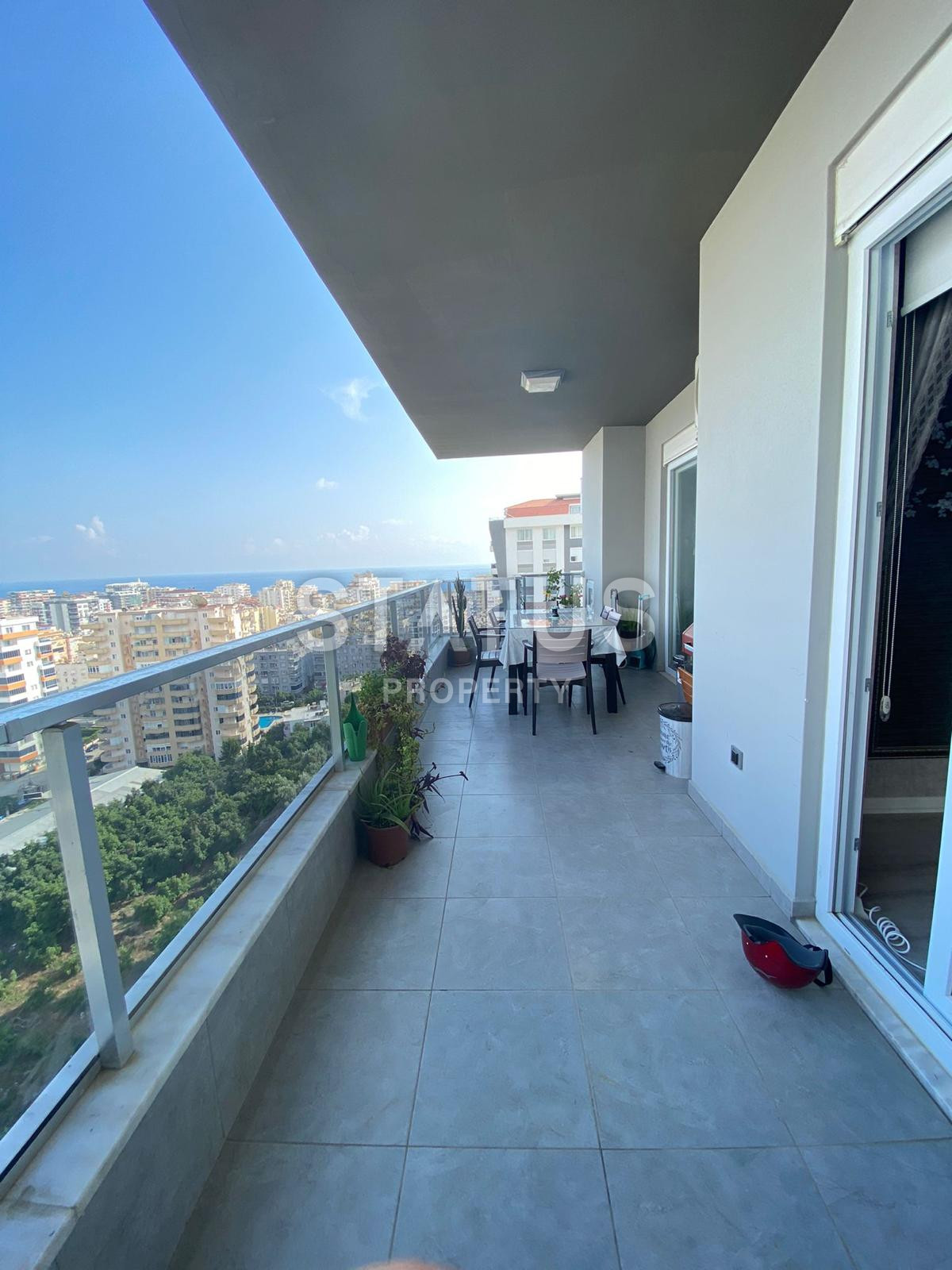 Very spacious five-room apartment with sea view in Mahmutlar. 320m2 фото 9
