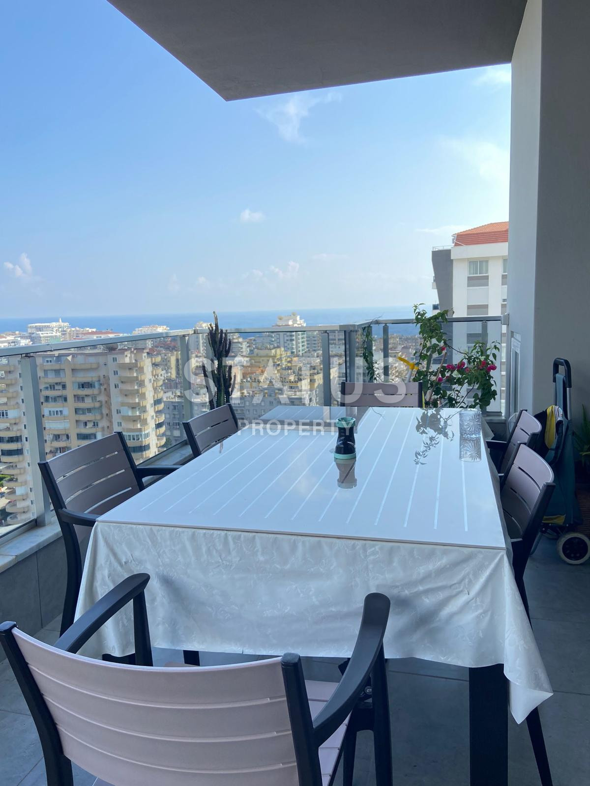 Very spacious five-room apartment with sea view in Mahmutlar. 320m2 фото 10