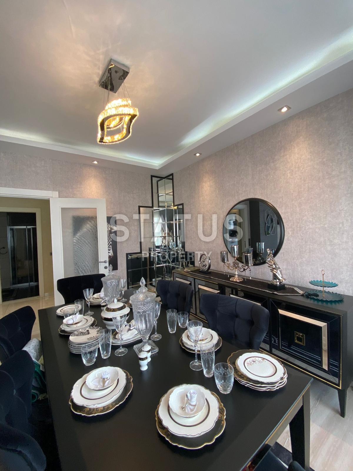 Very spacious five-room apartment with sea view in Mahmutlar. 320m2 фото 18