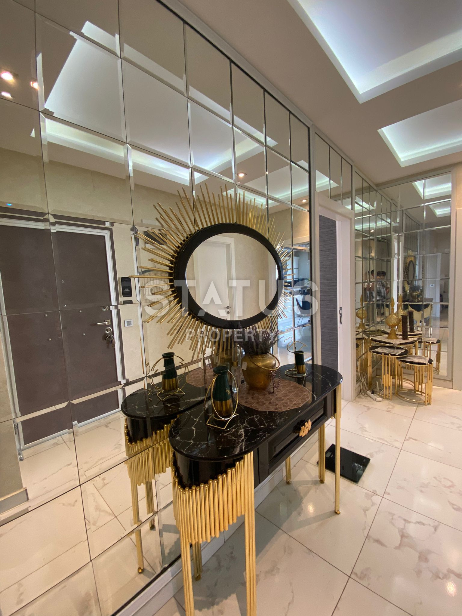 Very spacious five-room apartment with sea view in Mahmutlar. 320m2 фото 24