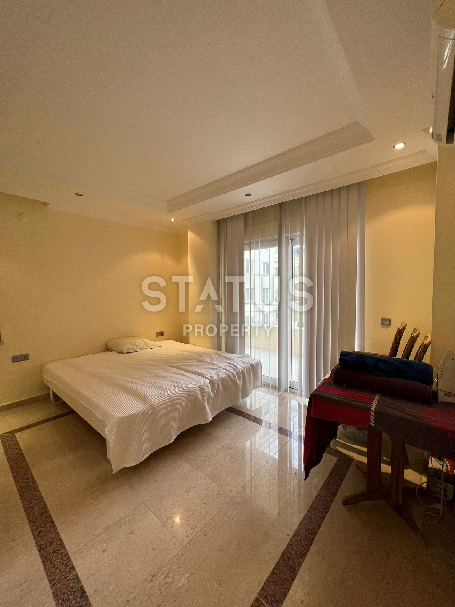 Трёхкомнатная меблированная квартира в первой береговой линии в Тосмуре. 110м2 фото 16