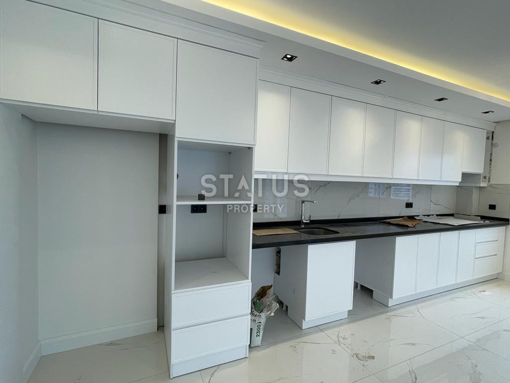 Просторная квартира 4+1 в шаговой доступности от моря в Махмутларе. 220м2 фото 6