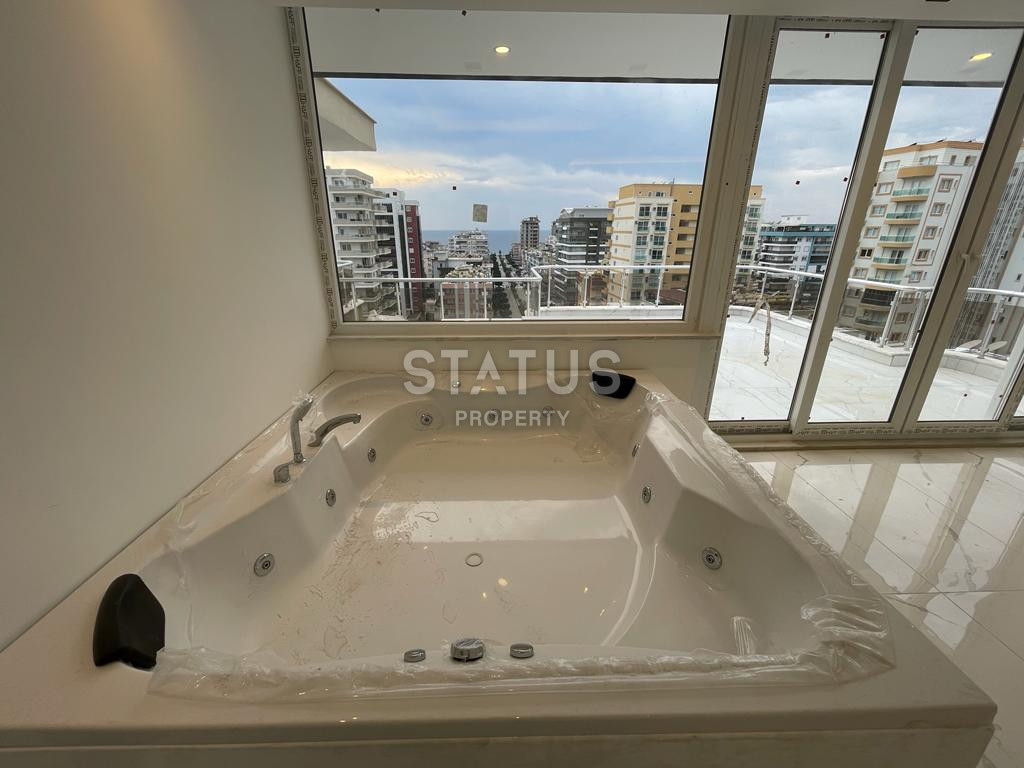 Просторная квартира 4+1 в шаговой доступности от моря в Махмутларе. 220м2 фото 11