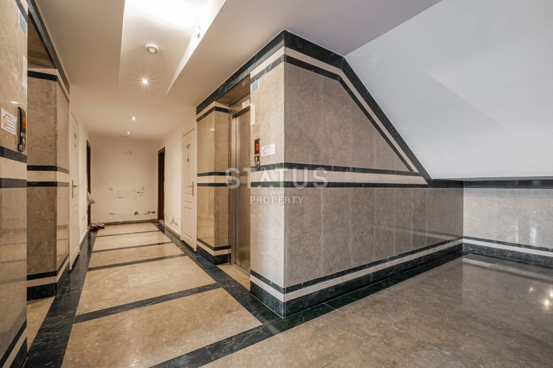 Трёхкомнатная квартира в 200 метрах от моря в районе Тосмур, 120м2. фото 4