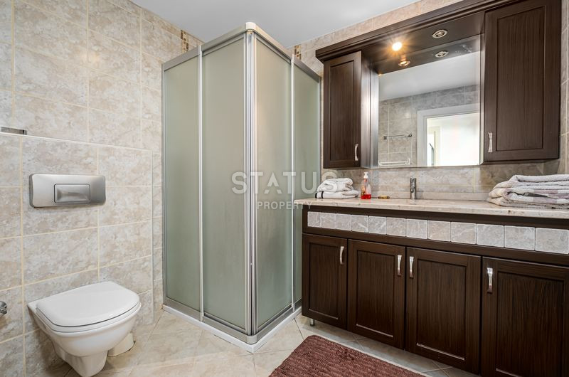 Трёхкомнатная квартира в 200 метрах от моря в районе Тосмур, 120м2. фото 14