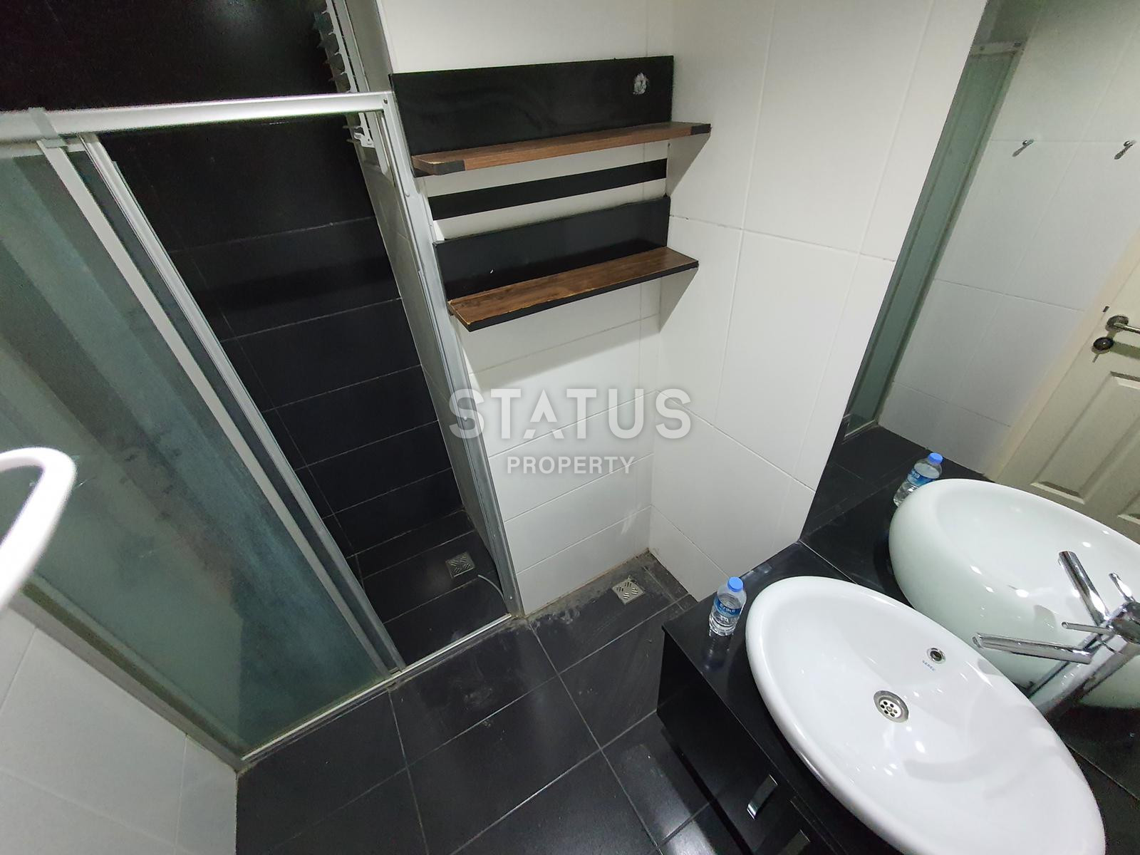 Three-room apartment with a separate kitchen in the central area of Alanya. 130m2 фото 9