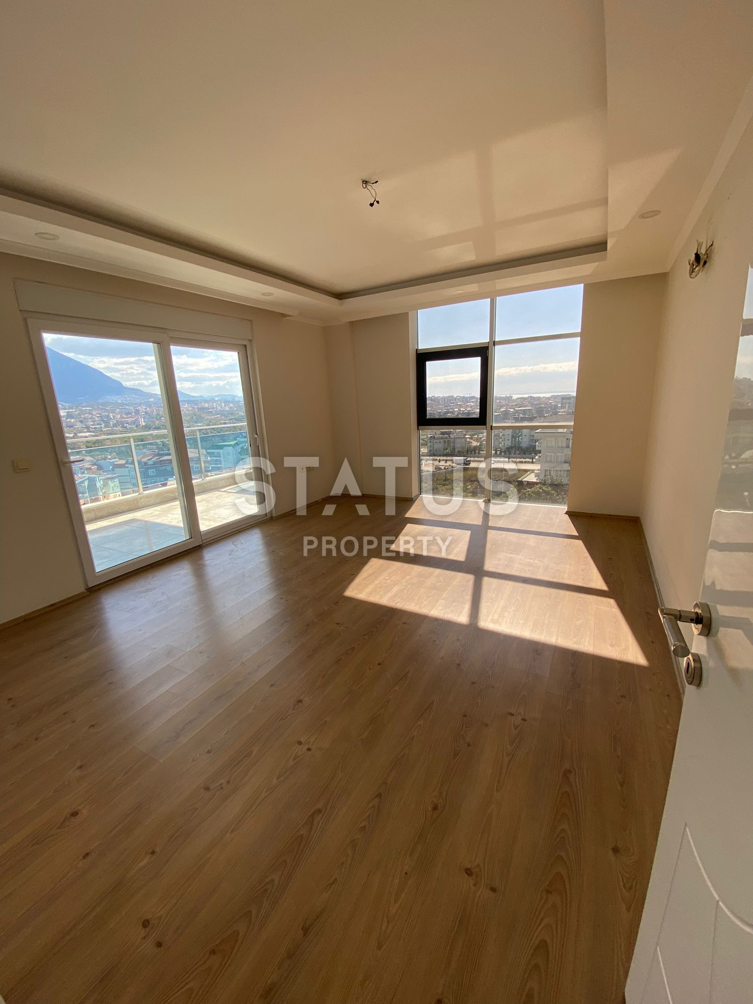 Две просторные квартиры в ЖК с инфраструктурой и видом на море в ОБА. 115м2-185м2 фото 7