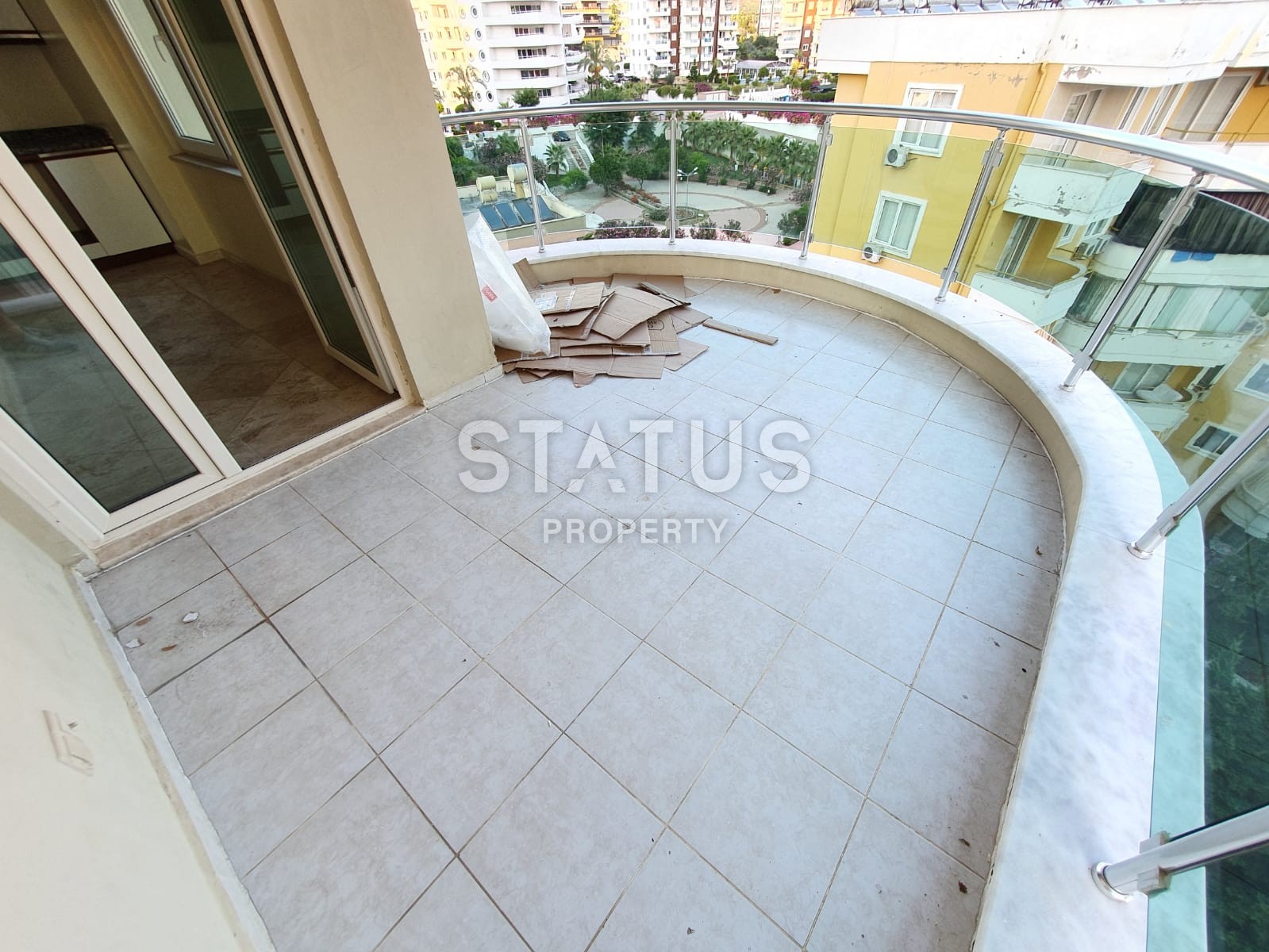 Трехкомнатная квартира в комплексе с инфраструктурой, 115 м2 фото 11