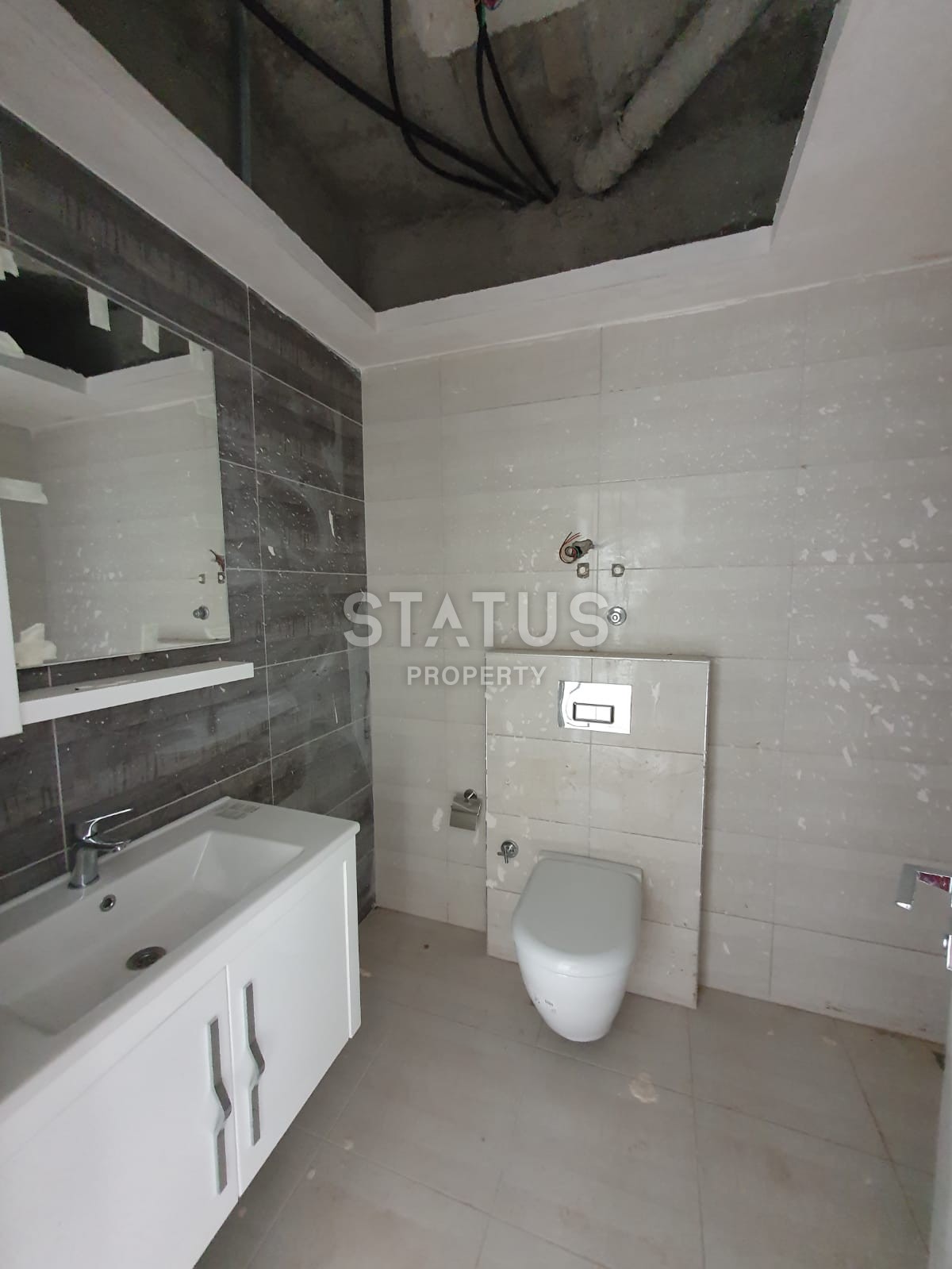 Абсолютно новая трехкомнатная квартира на ул. Барбороса в Махмутларе, 100 2 фото 6