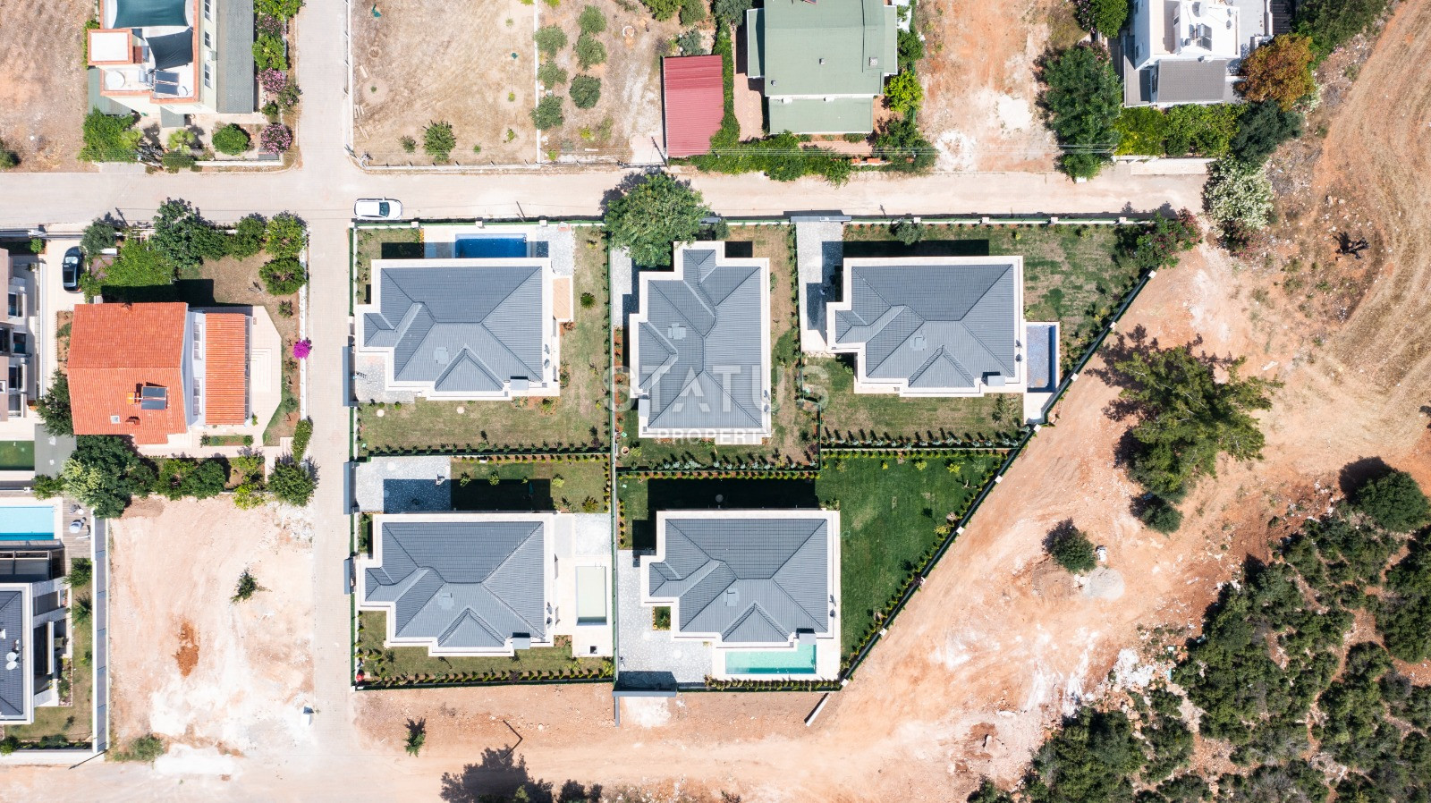 Комплекс вилл 4+1 в элитном районе Анталии Дошемеалты 350м2. фото 9