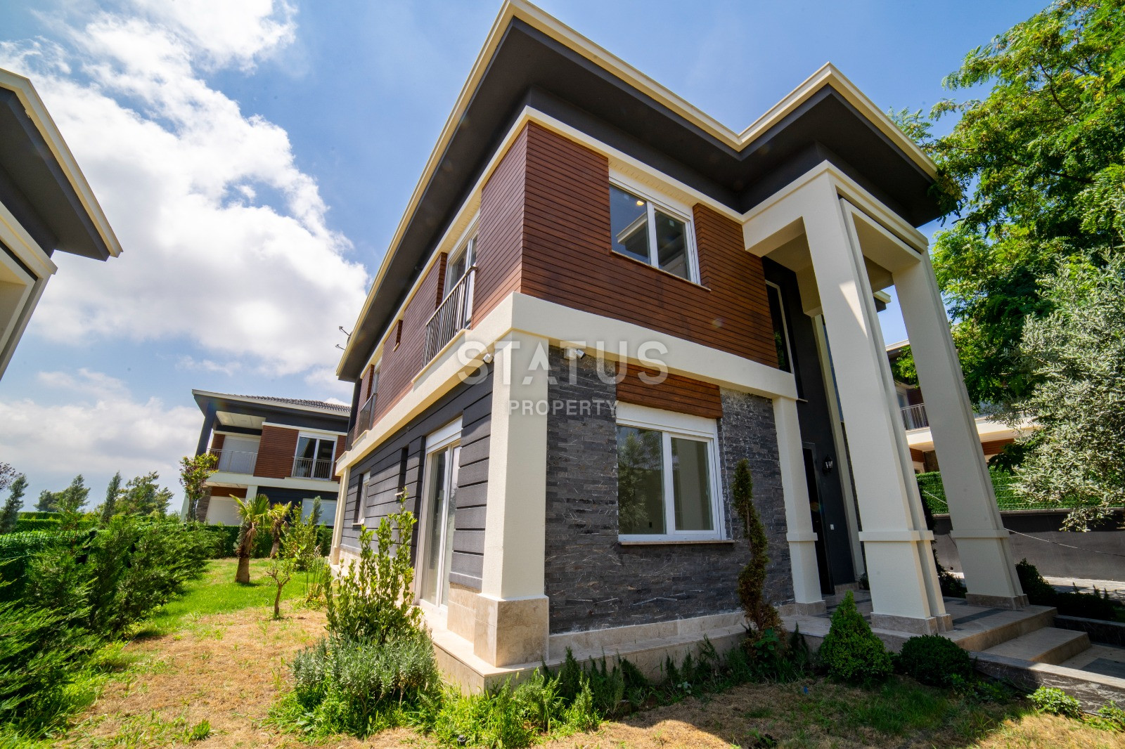 Комплекс вилл 4+1 в элитном районе Анталии Дошемеалты 350м2. фото 20