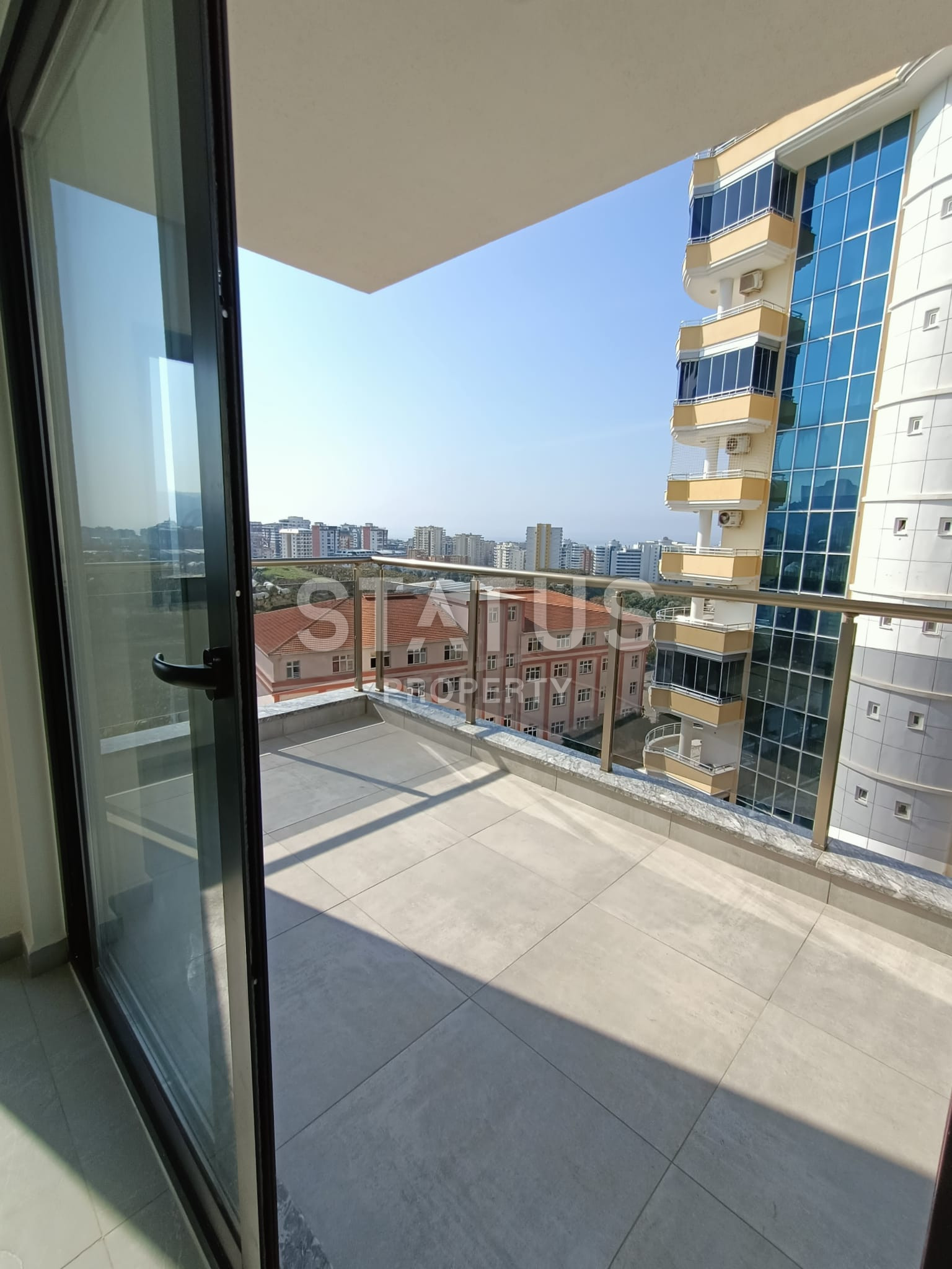 Просторная двухкомнатная квартира в новом доме в Махмутларе, 70 м2 фото 14