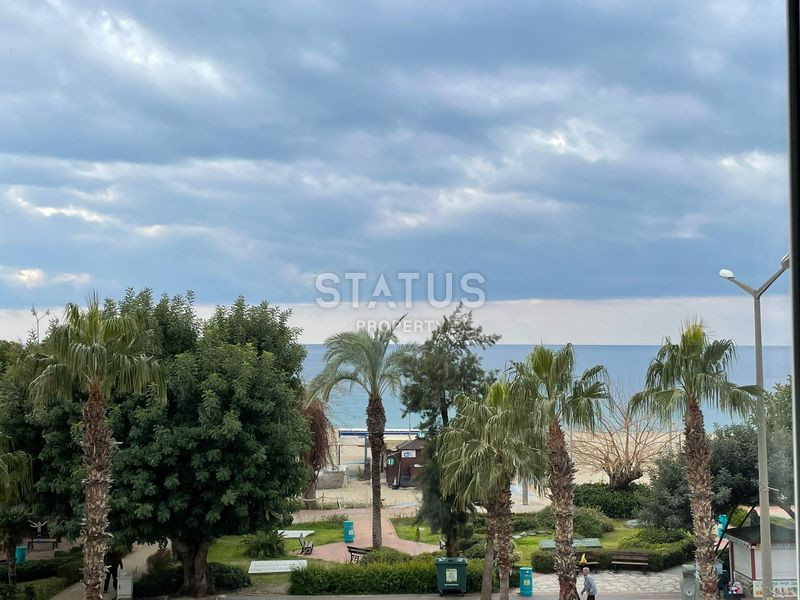 Четырехкомнатная квартира на первой береговой линии пляжа Клеопатры, 135м2 фото 3