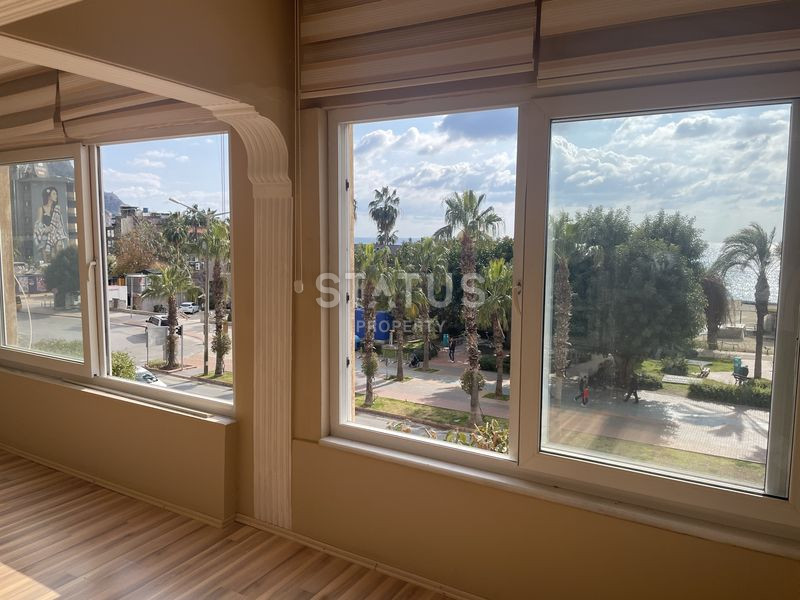 Четырехкомнатная квартира на первой береговой линии пляжа Клеопатры, 135м2 фото 5