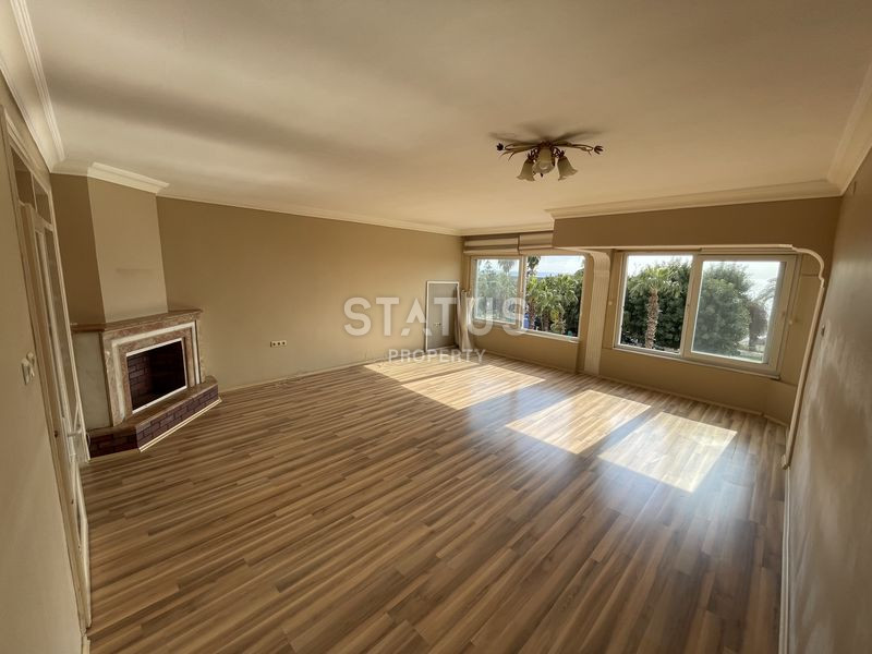 Четырехкомнатная квартира на первой береговой линии пляжа Клеопатры, 135м2 фото 6