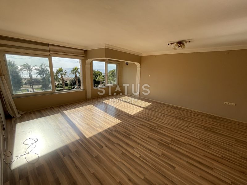 Четырехкомнатная квартира на первой береговой линии пляжа Клеопатры, 135м2 фото 8