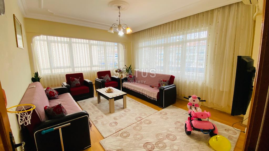 Просторная четырехкомнатная квартира в центре Аланьи, 165м2 фото 1