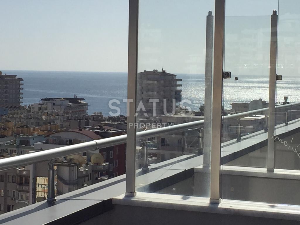 Большой пентхаус 5+2 с видом на горы и на море в Махмутларе, 260 м2 фото 3