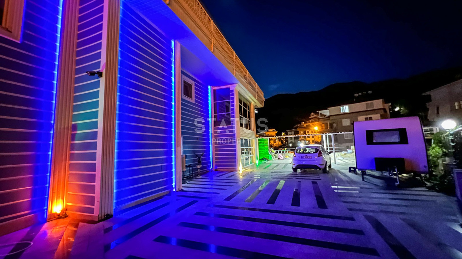 Трёхэтажная вилла с 12 спальнями в центре спального района Джикджилли. 1200м2 фото 9