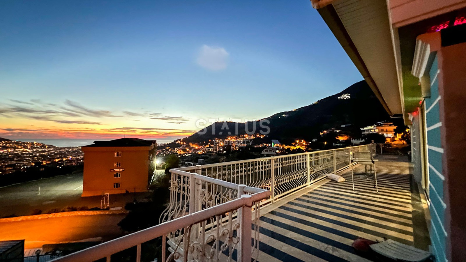 Трёхэтажная вилла с 12 спальнями в центре спального района Джикджилли. 1200м2 фото 17