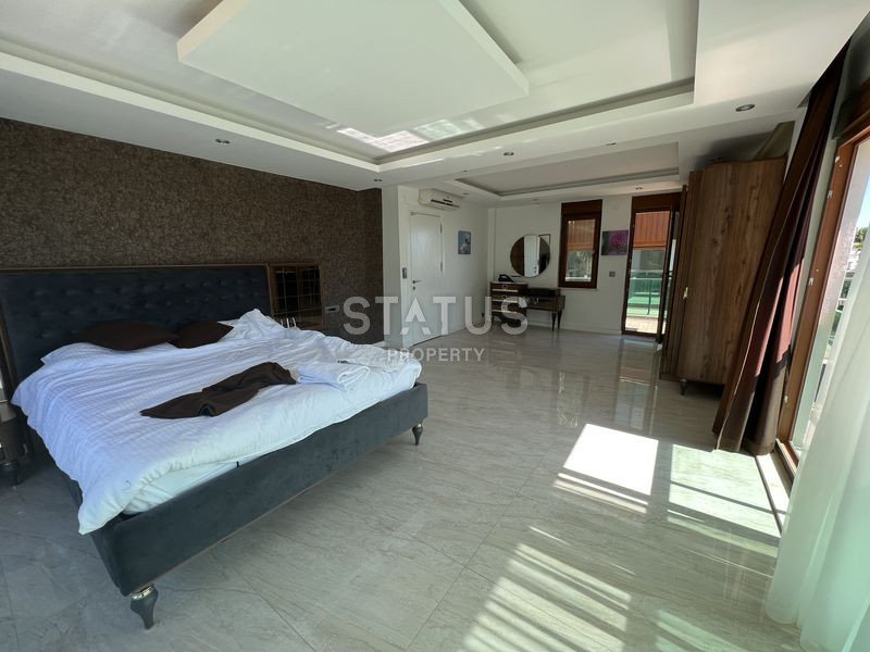 Villa overlooking the sea in the central part of Alanya Bektas. 280m2 - 367m2 фото 12