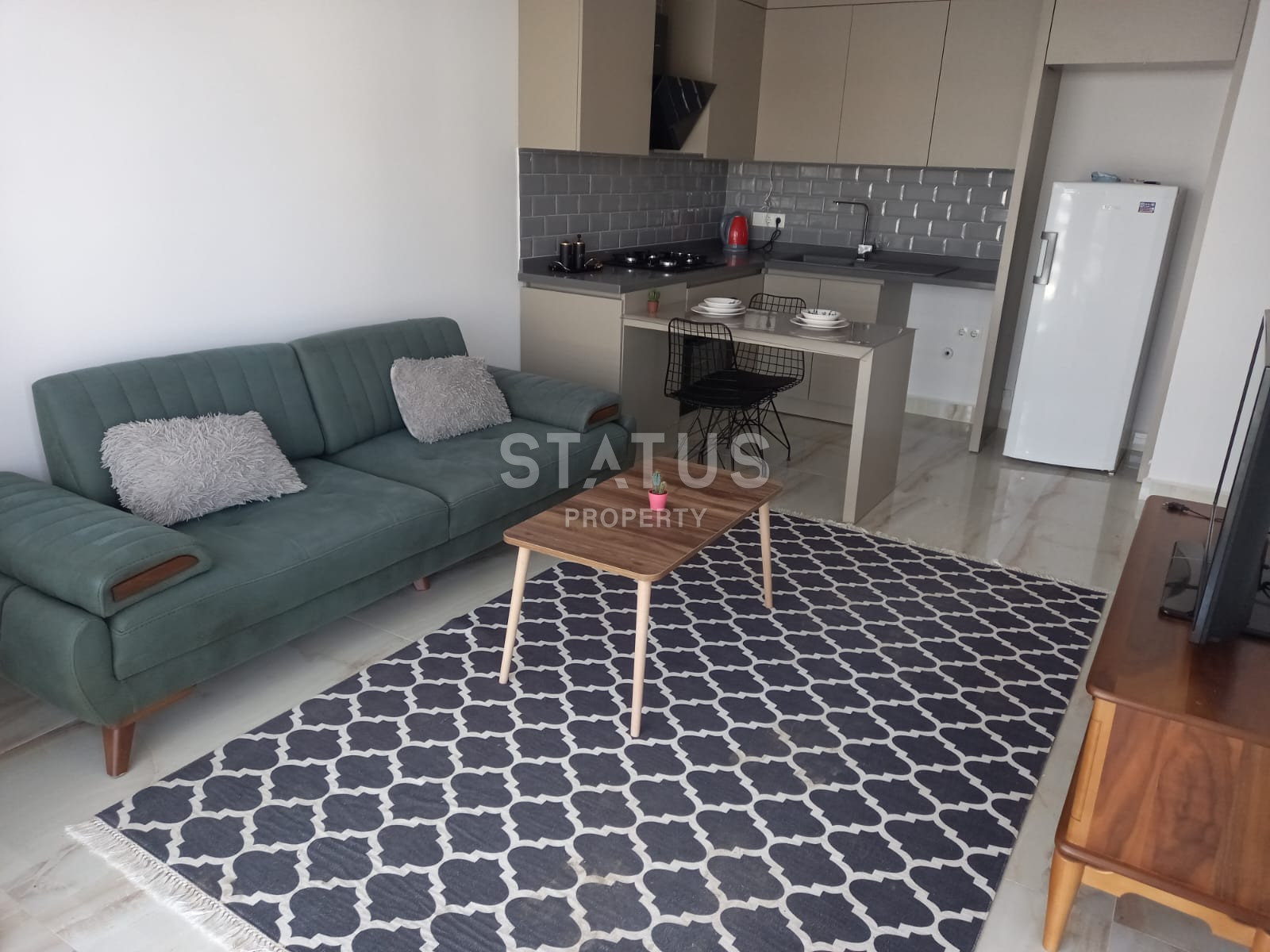 Двухкомнатная меблированная квартира в 300м от моря в Каргыджаке. 60м2 фото 4