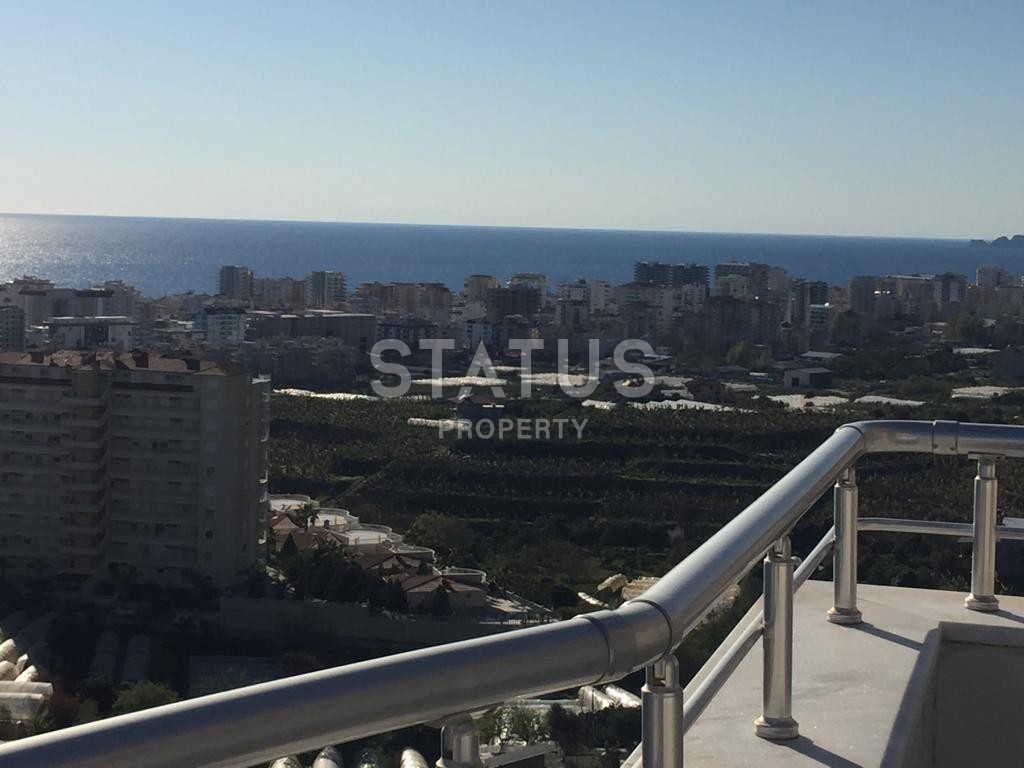 Меблированный пентхаус 4+1 с видом на море и горы в Махмутларе, 230 м2 фото 3