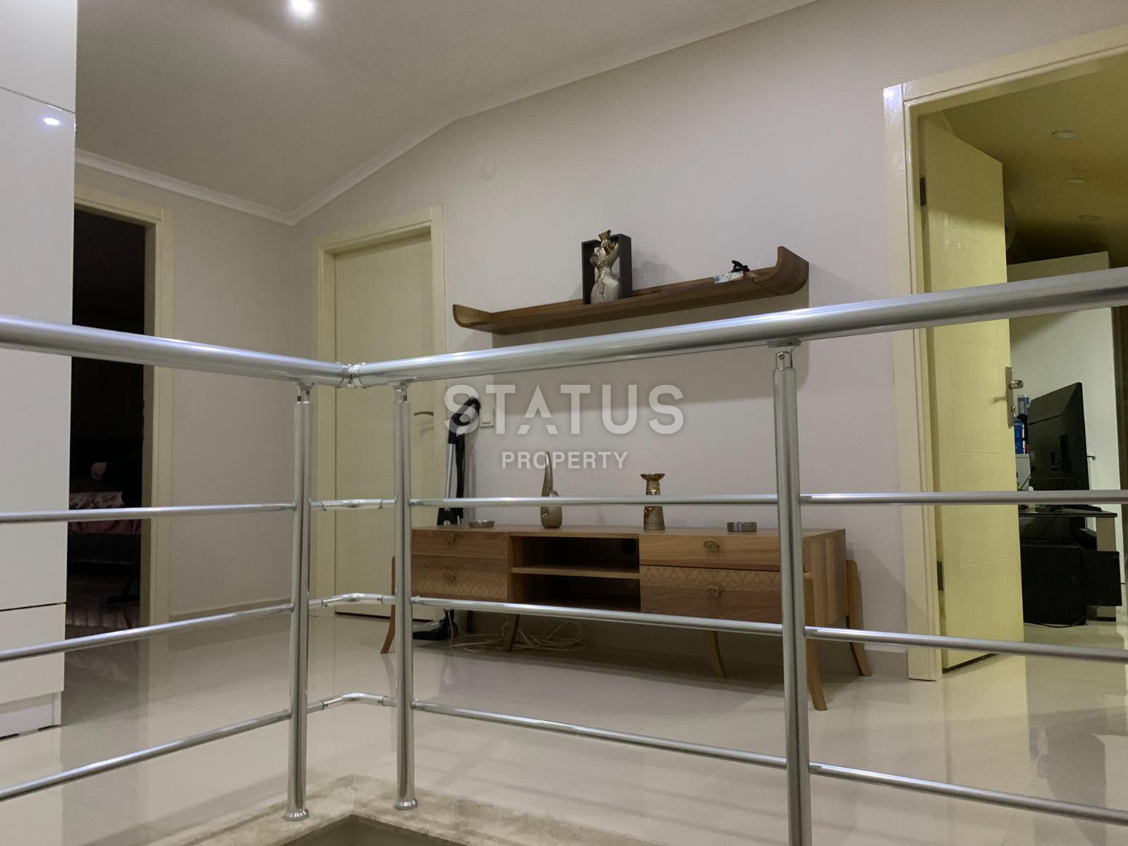 Four bedroom penthouse with the possibility of obtaining Turkish citizenship in the Cikcilli area. 250m2 фото 43