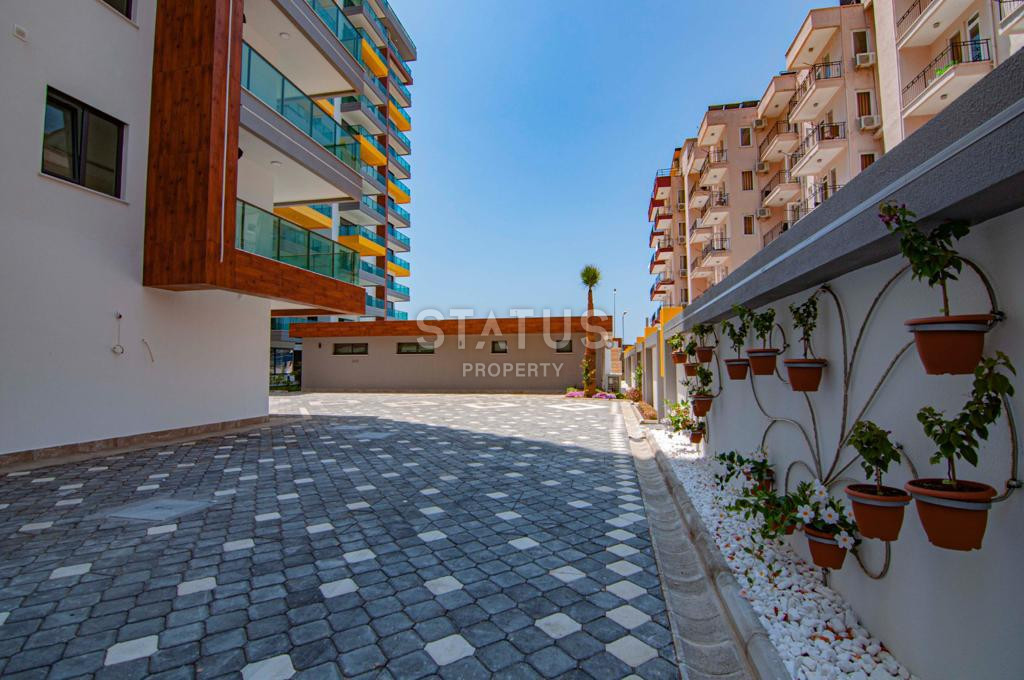 Three-room furnished apartment in a premium residential complex in the first coastline with sea views. 100m2 фото 5