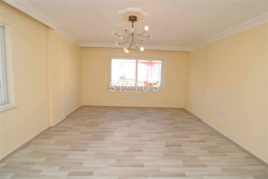 Трёхкомнатная квартира с отдельной кухней в 250м от моря в Махмутларе. 110м2 фото 6