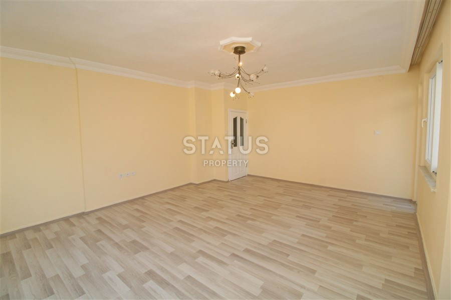 Трёхкомнатная квартира с отдельной кухней в 250м от моря в Махмутларе. 110м2 фото 8