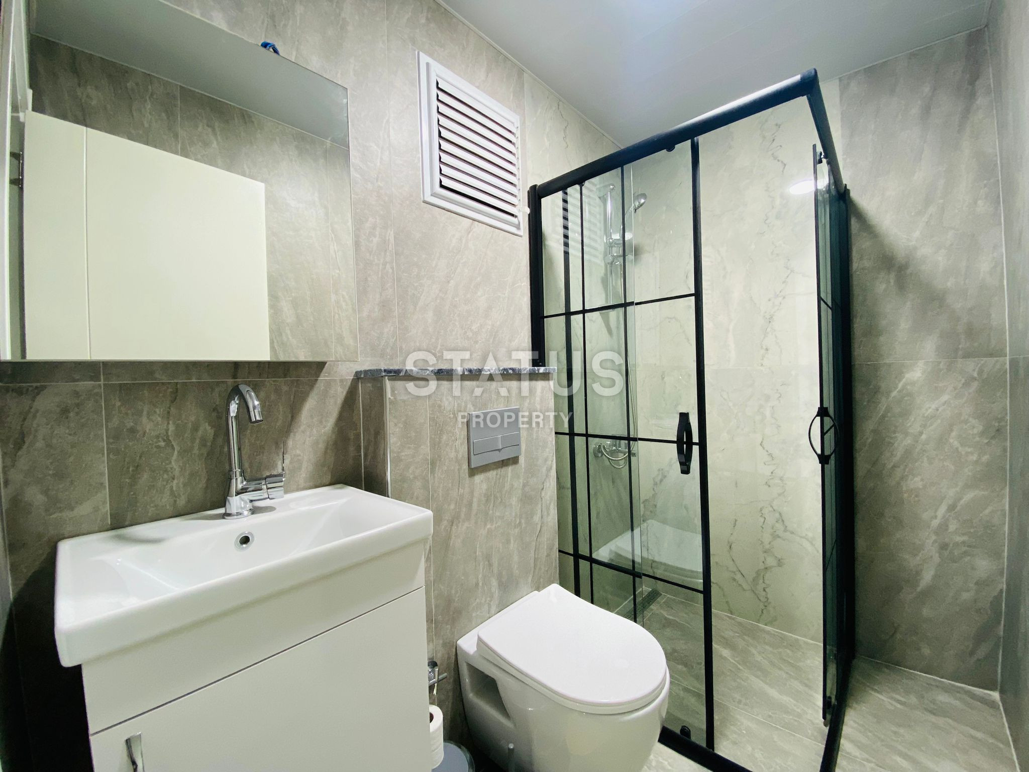 Современная трехкомнатная квартира в районе Каргыджак 75м2. фото 11