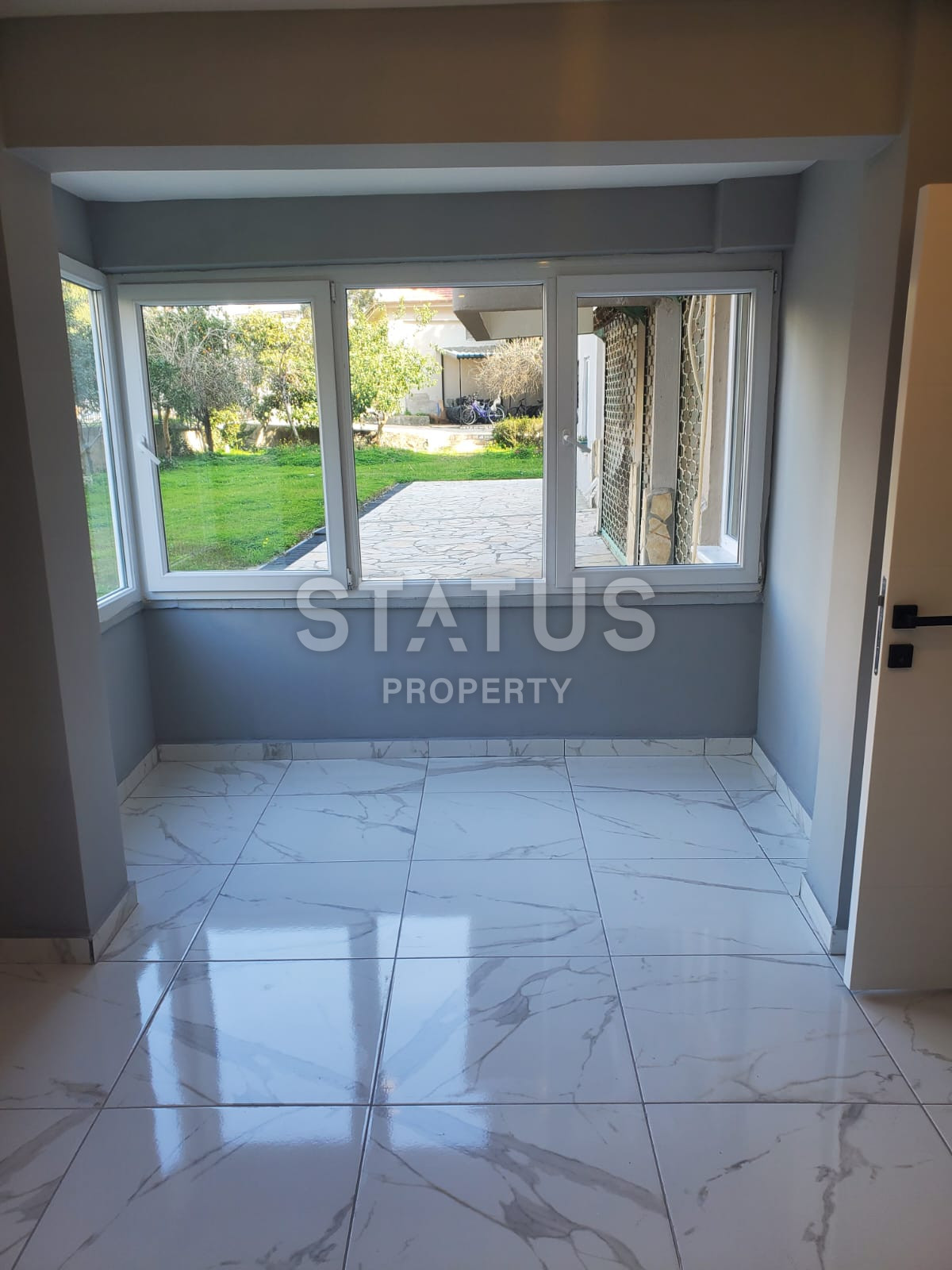 Трехкомнатная квартира на первой береговой линии в Обе, 80 м2 фото 9