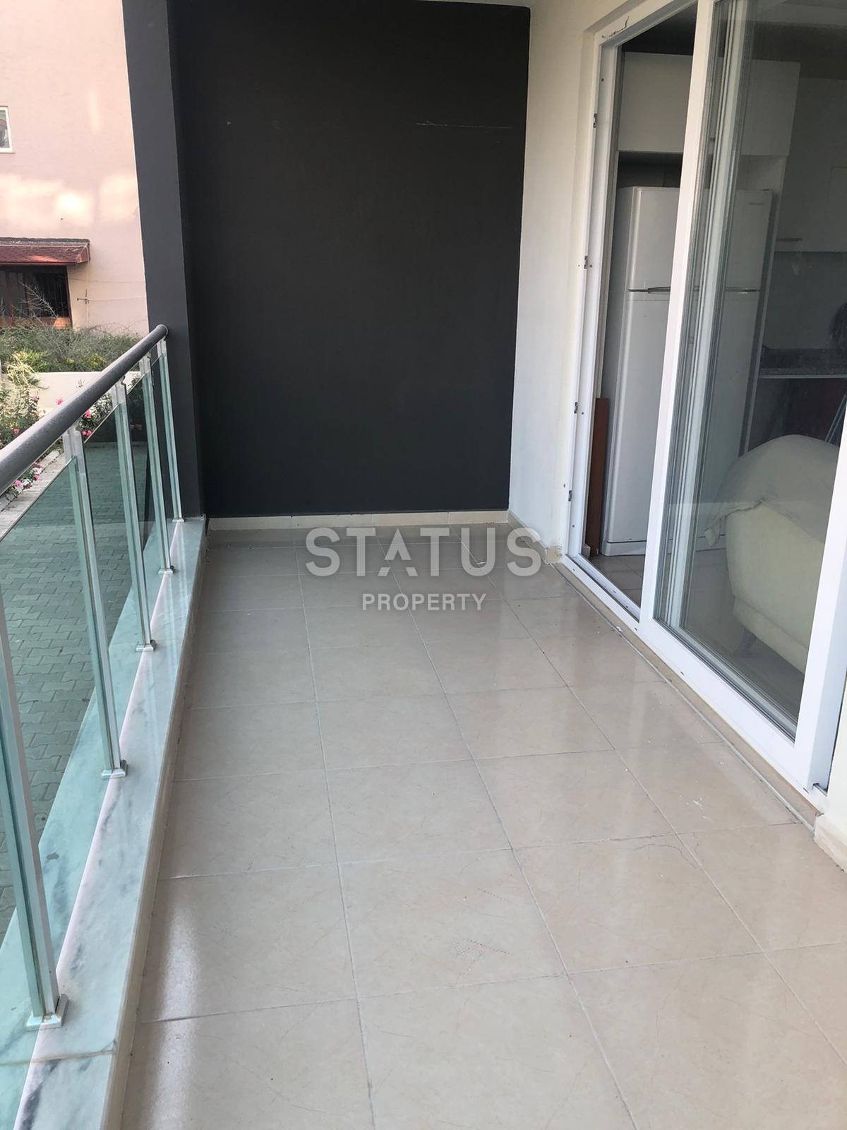 Недорогая квартира в доме с бассейном в 400 метрах от моря в Махмтларе 60 кв.м. фото 5