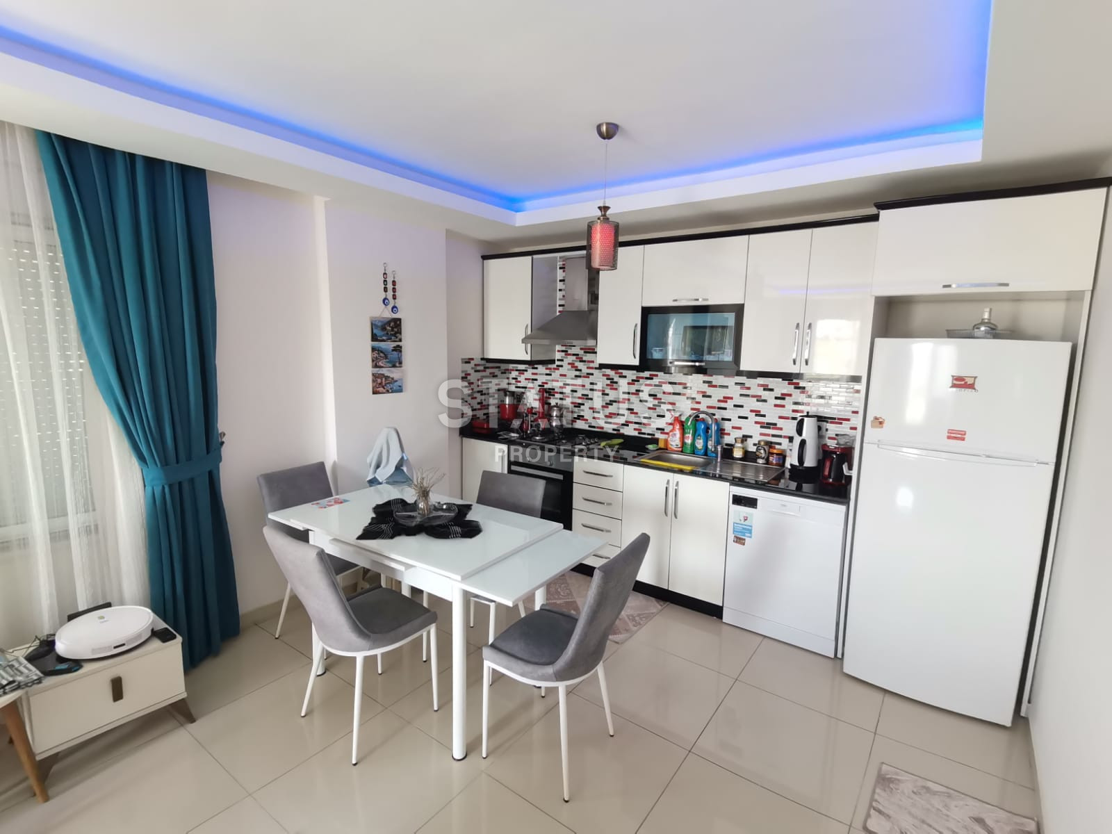 Трёхкомнатная квартира с выгодной локацией в Махмутларе всего в 200м от моря. 110м2 фото 4