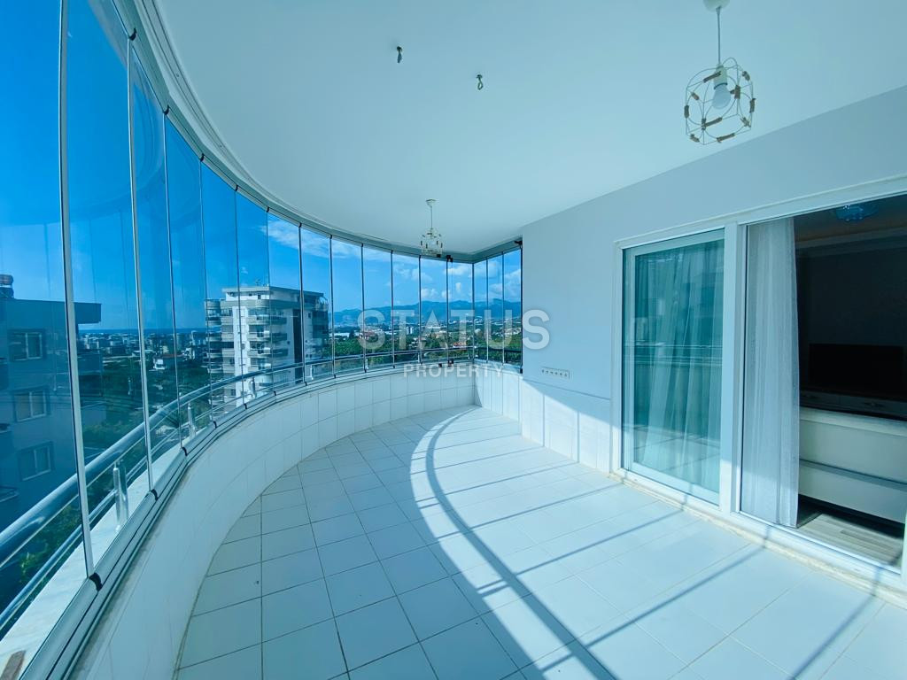 Spacious apartment 2+1 in Mahmutlar. 125m2 фото 22