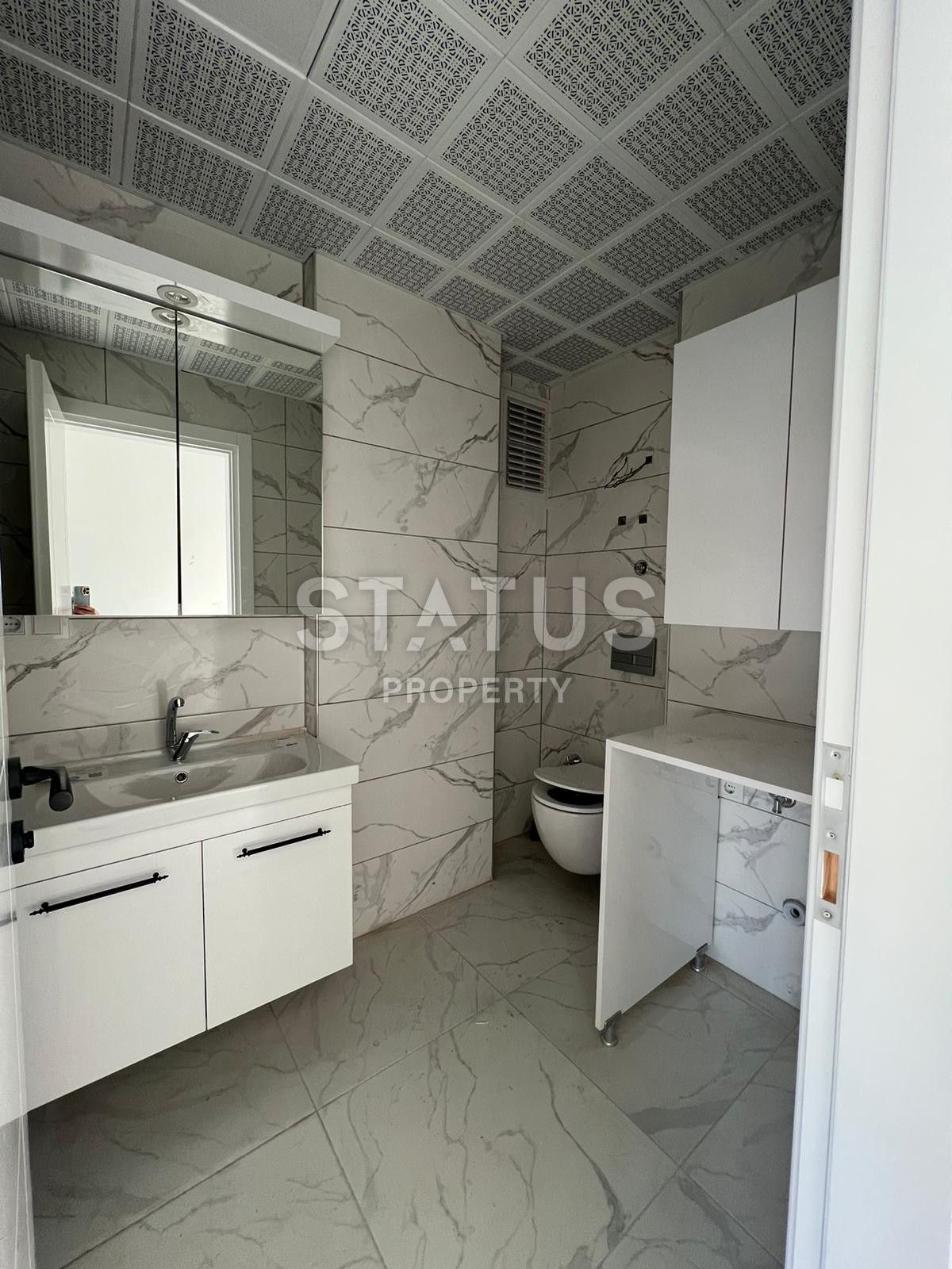 New three-room apartment with a good location in the residential complex 2023 in Tosmur. 90m2 фото 10