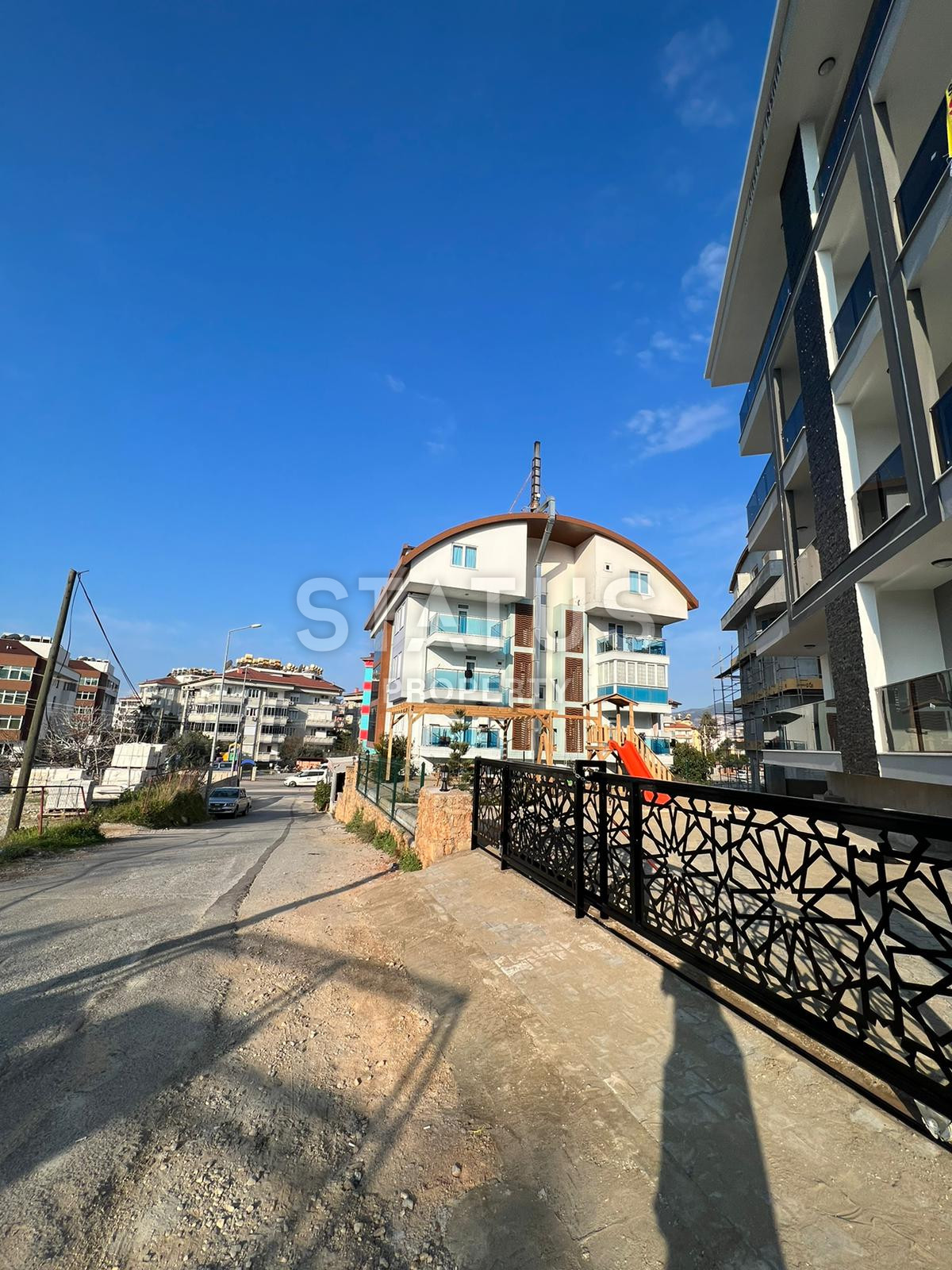 New three-room apartment with a good location in the residential complex 2023 in Tosmur. 90m2 фото 12