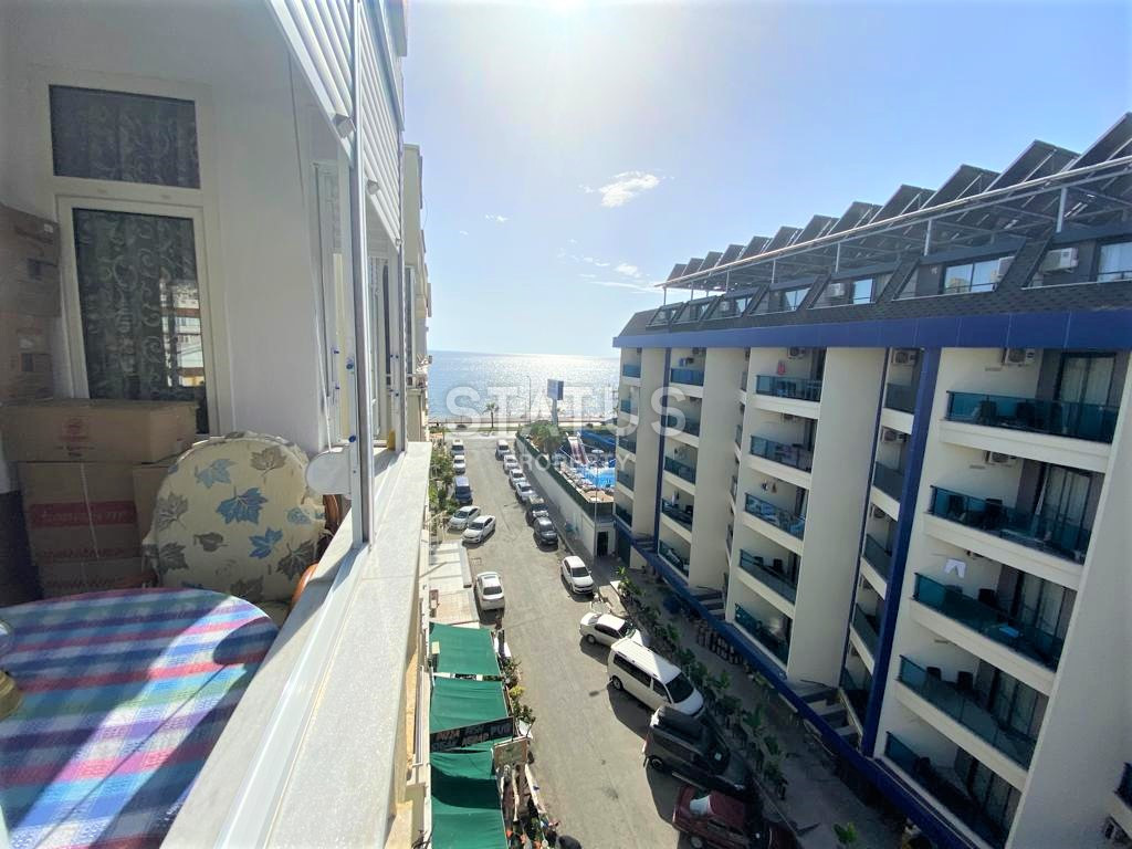 Просторная квартира с тремя спальнями в 50м от моря в районе Тосмур. 140м2 фото 5